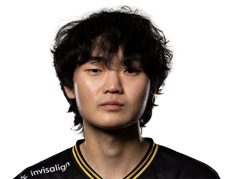 Young (Young Choi)