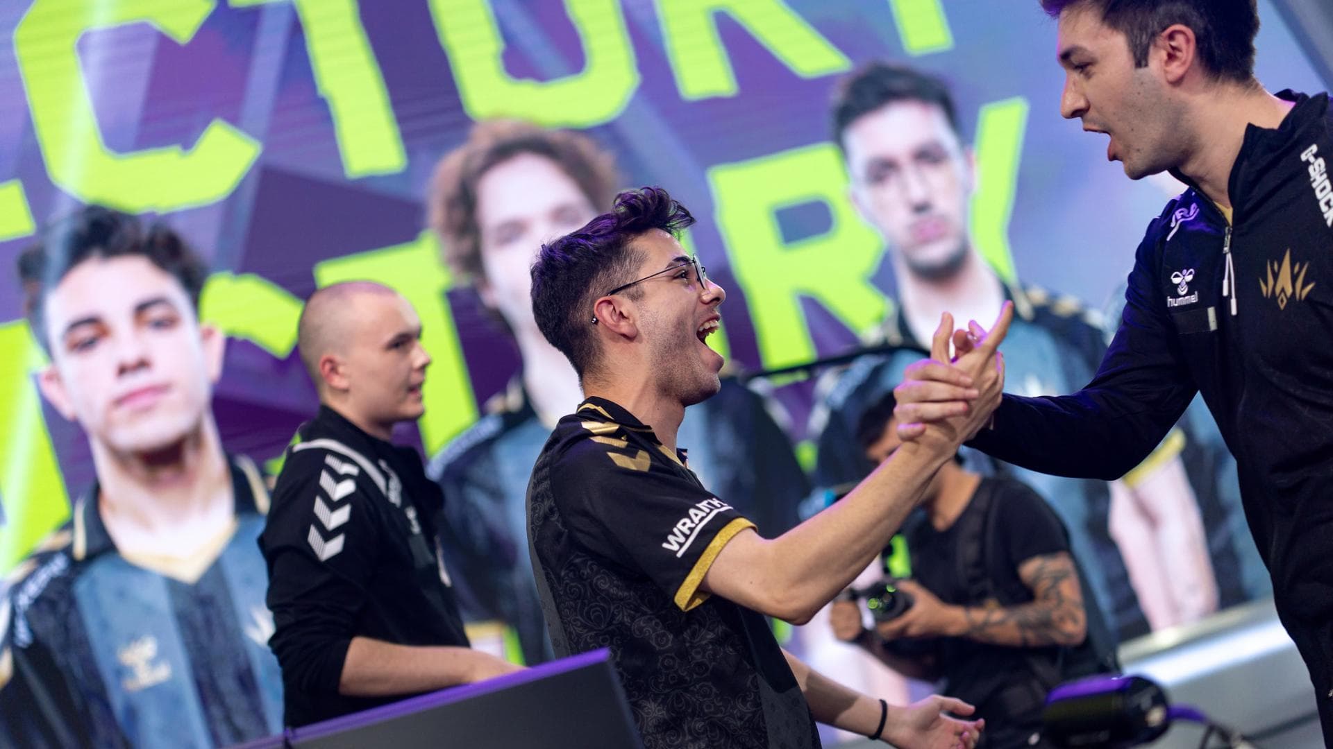 Article background image