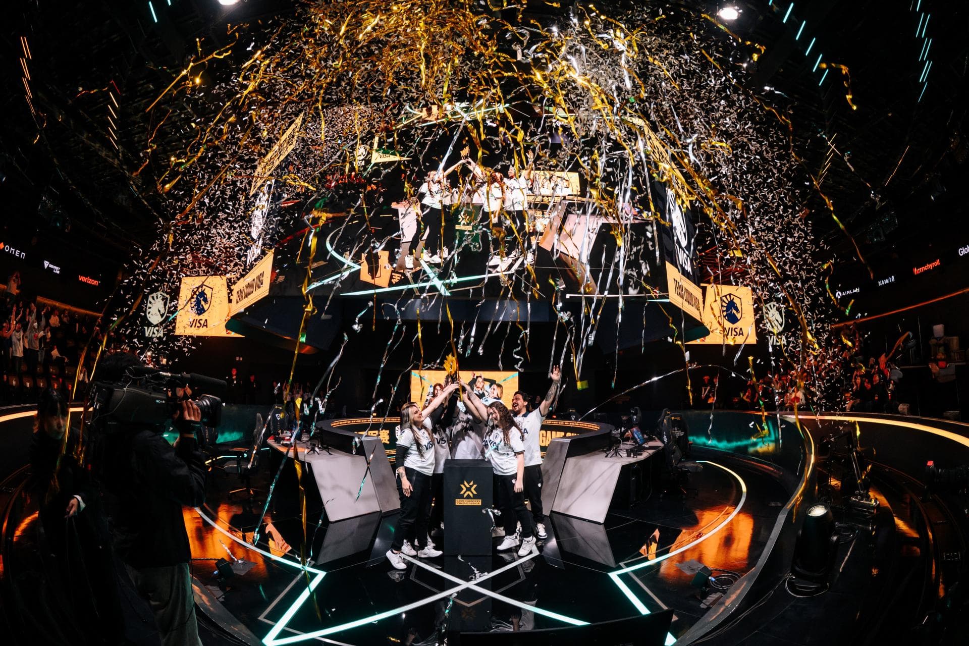 Article background image