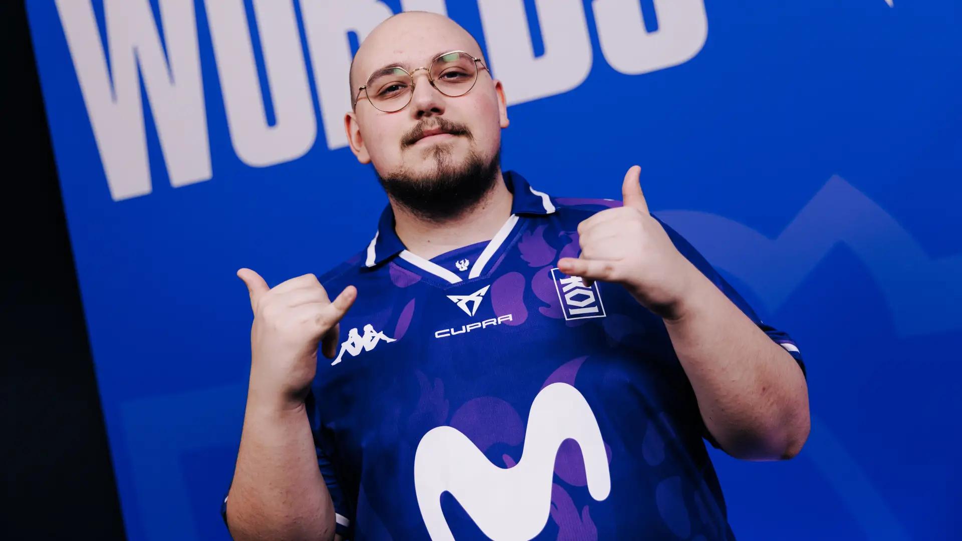 Alex "Myrwn" Pastor Villarejo, toplaner of Movistar KOI at Worlds 2025.