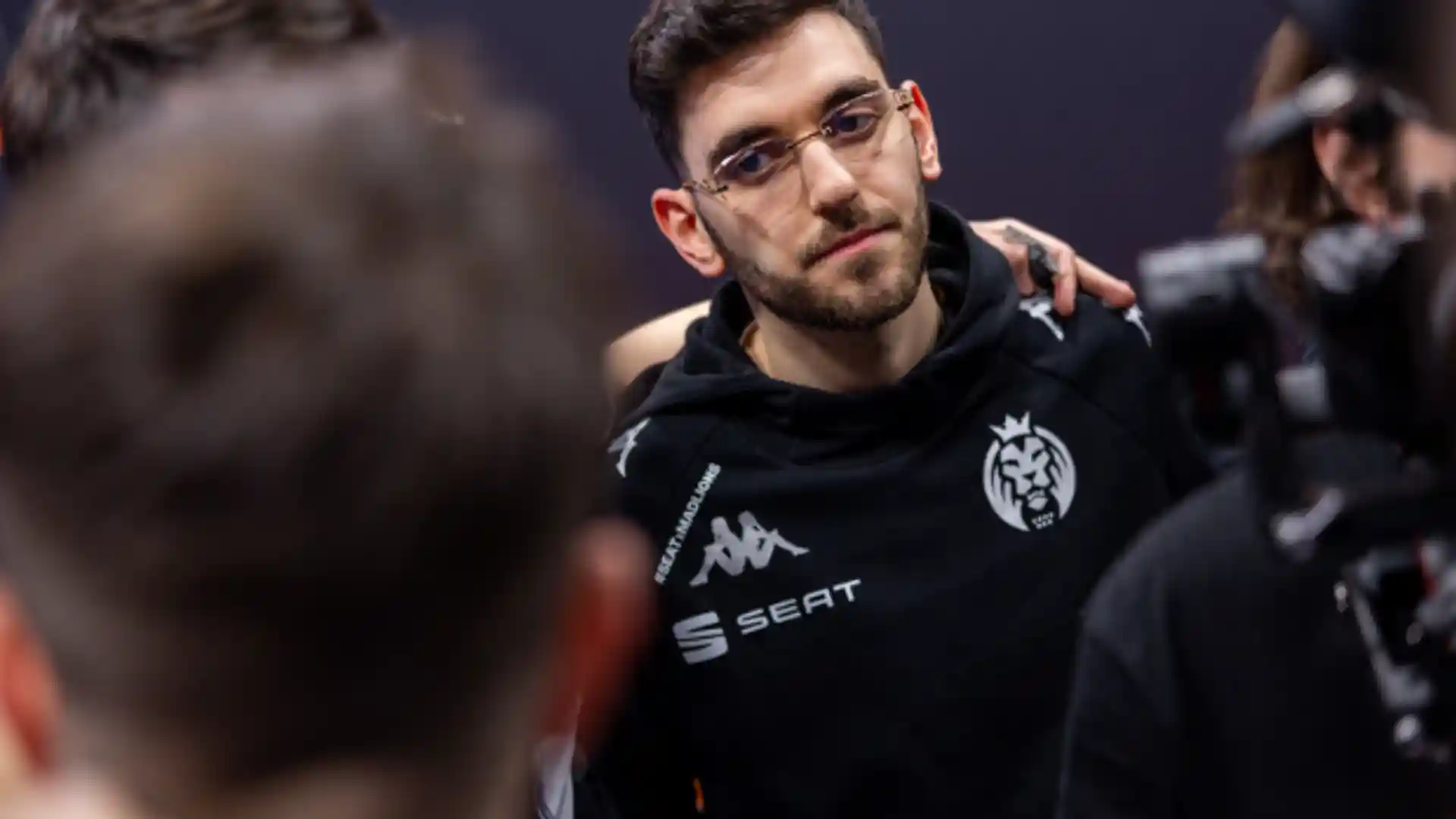 Yasin "Nisqy" Dinçer, fined for using the "Neeko helicopter" bug in the LEC.
