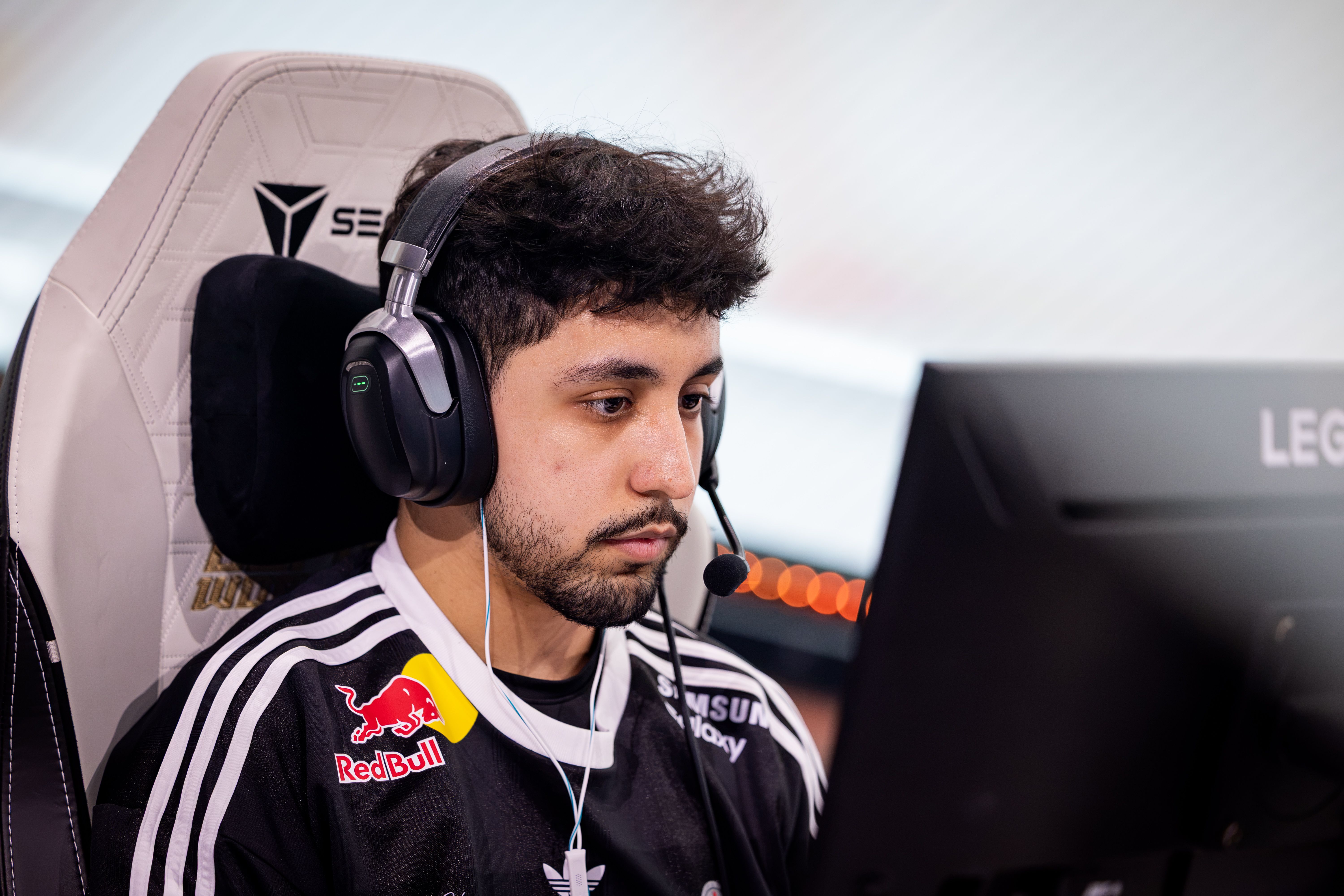 jstn on the Esports World Cup 2026 Stage. Credit: EWC