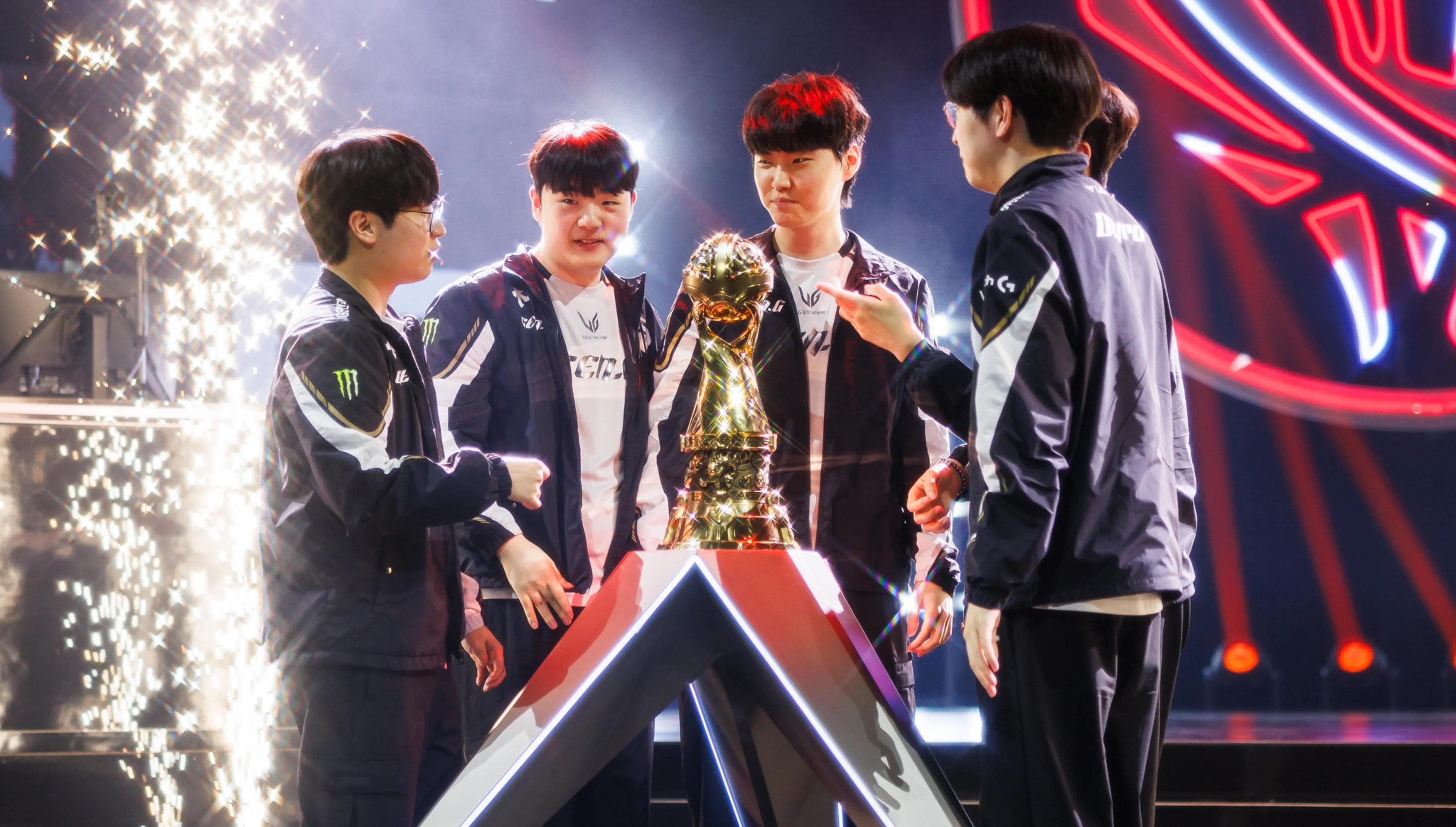 Article background image