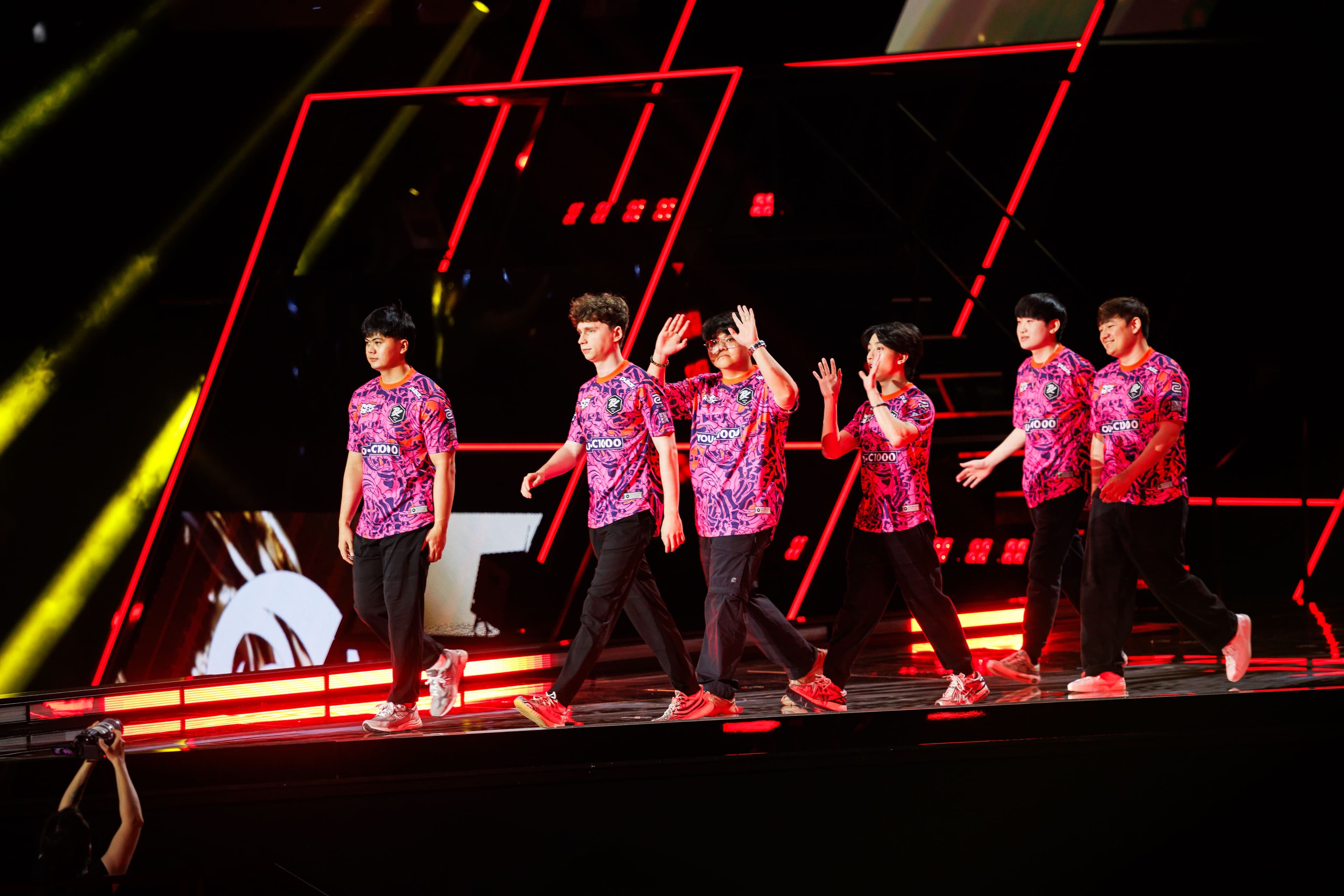 Article background image