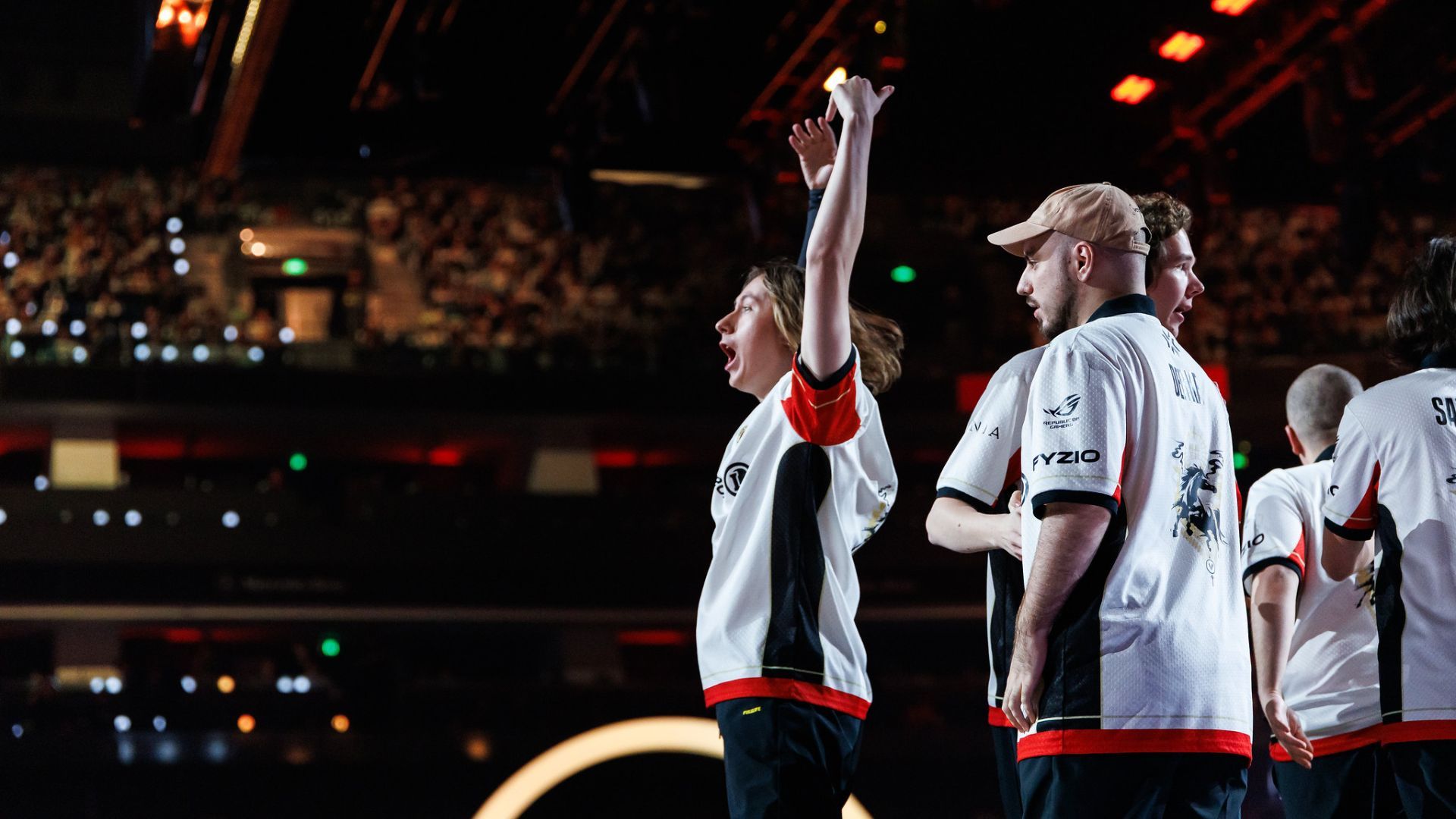 Team Vitality on stage during the game against 100 Thieves. Credit: Yicun Liu/Riot Games
