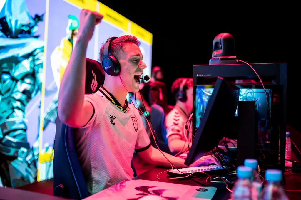 Salvador "Yurii" Gasco, competing for Case Esports in VALORANT.