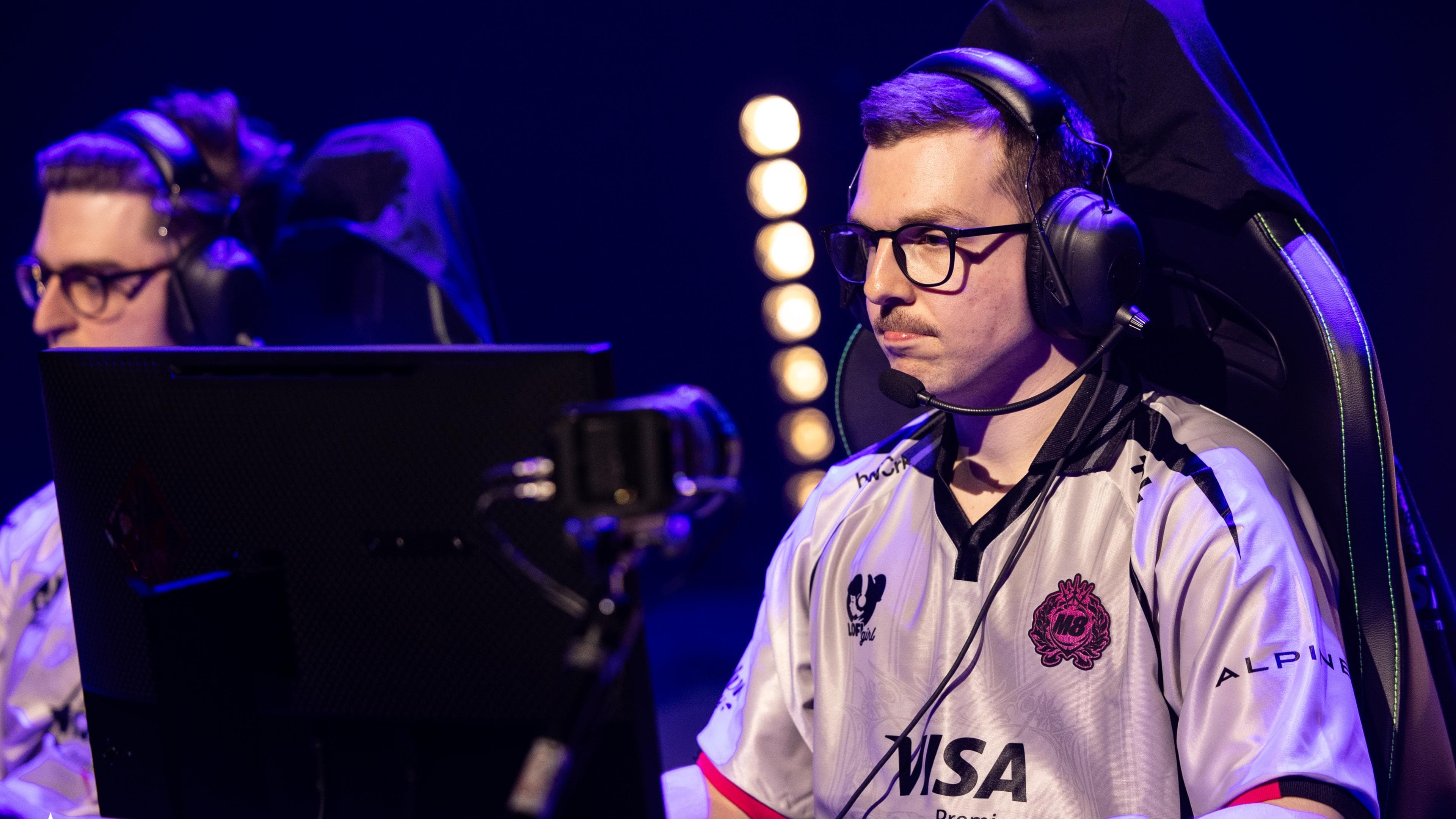 Article background image