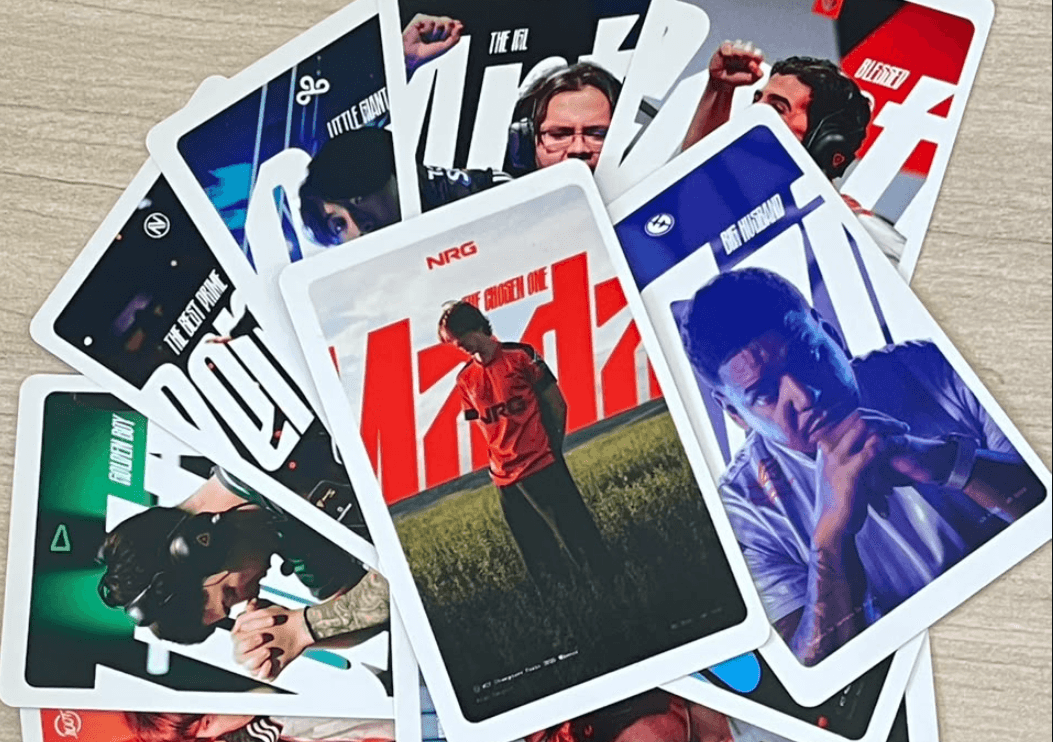Fan-made photocards. Credit: Vitória Coutinho