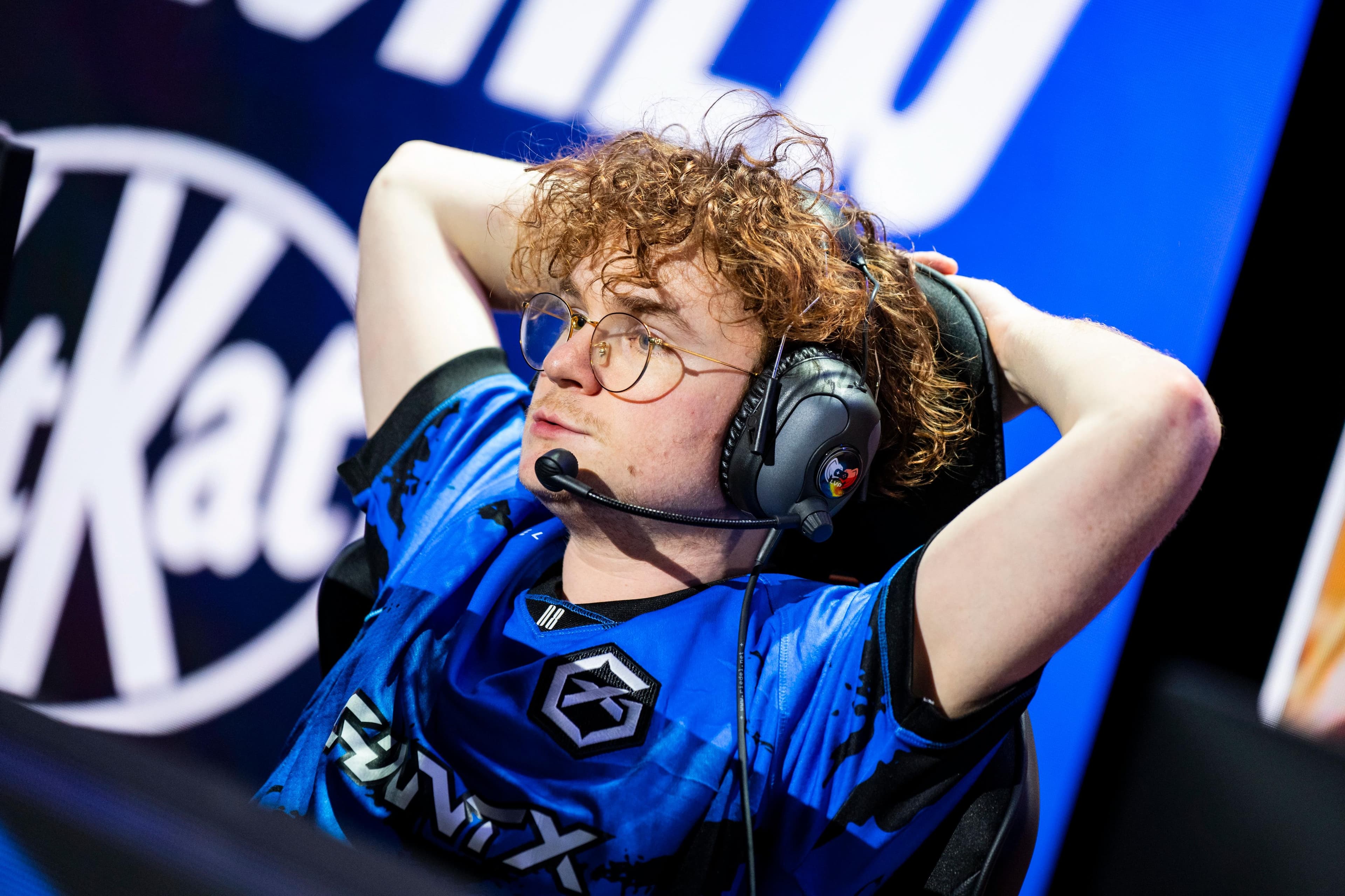 Article background image