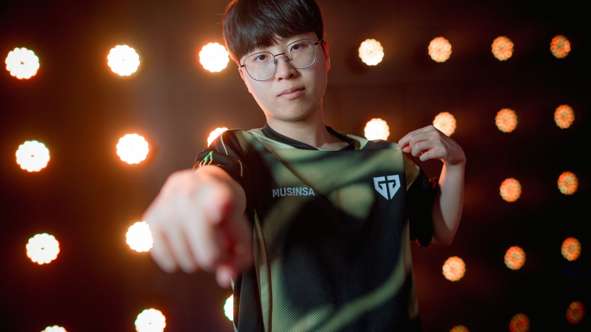 Kiin with Gen.G during First Stand. Credit: Bruno Alvares/Riot Games