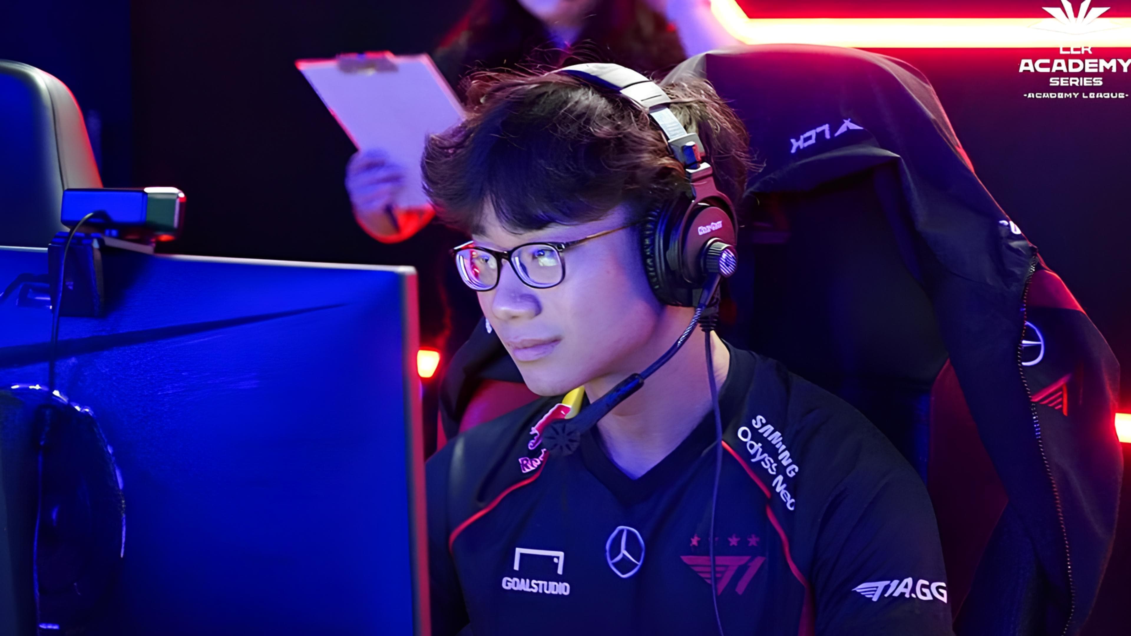 Article background image