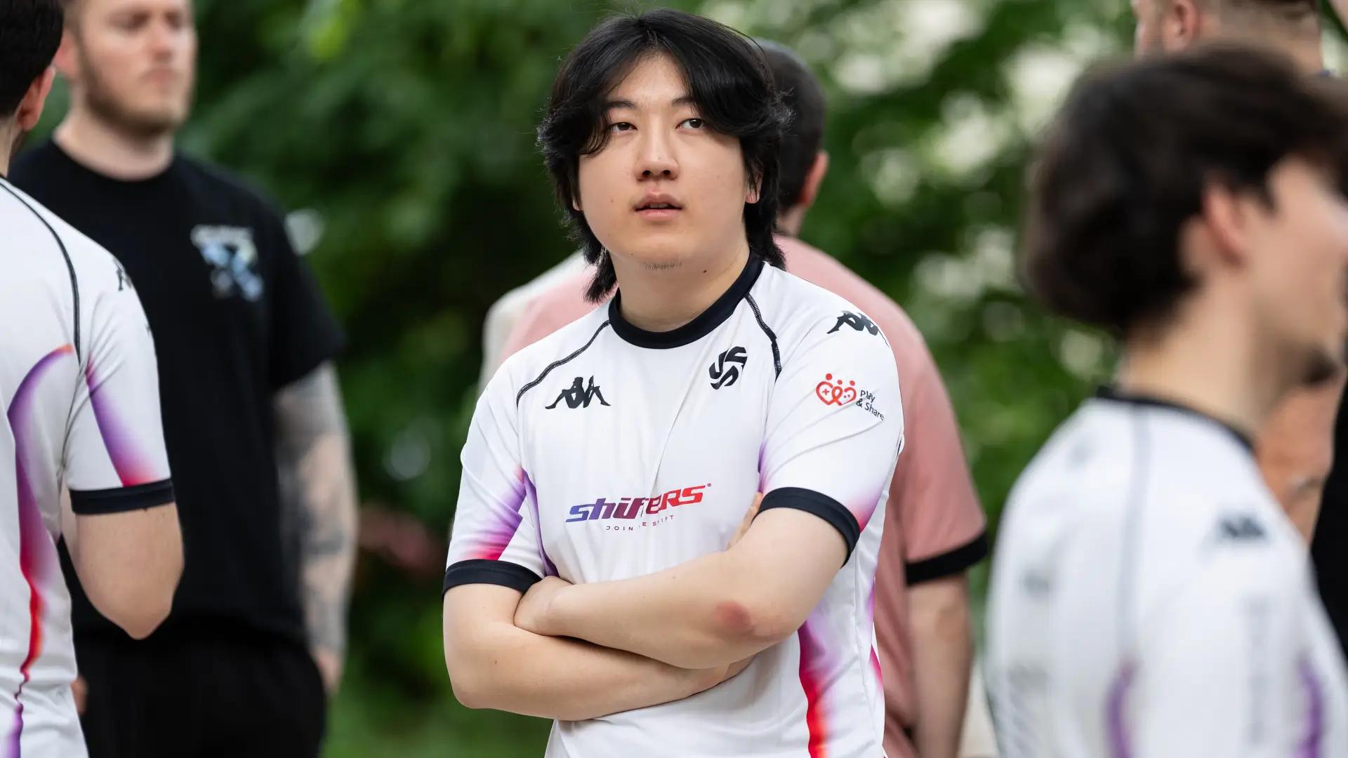 Shin "Rooster" Yun-hwan, toplaner of Shifters in the 2026 LEC Spring Season. Photo Credit: Elliot Le Core/Riot Games