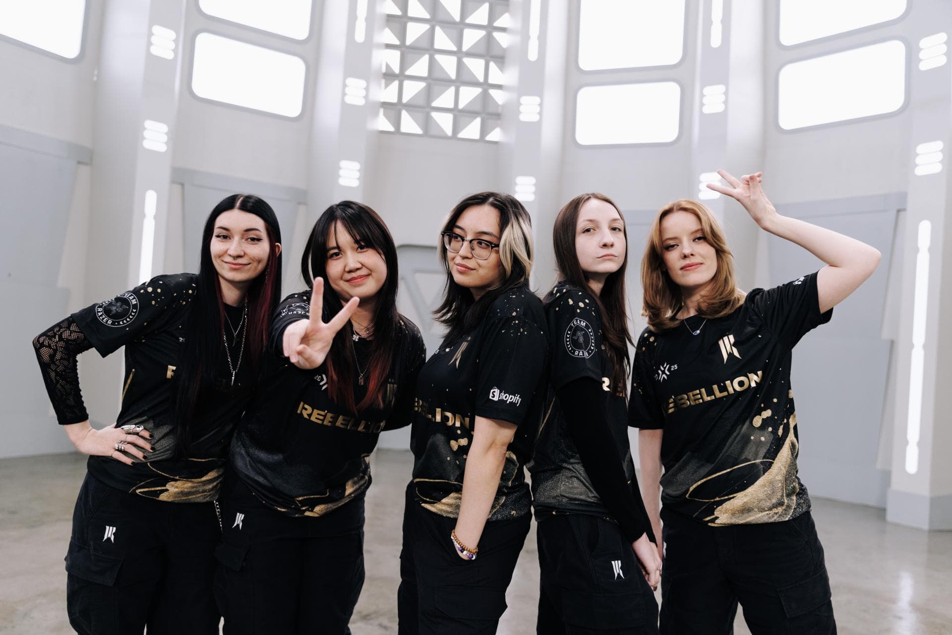 Article background image