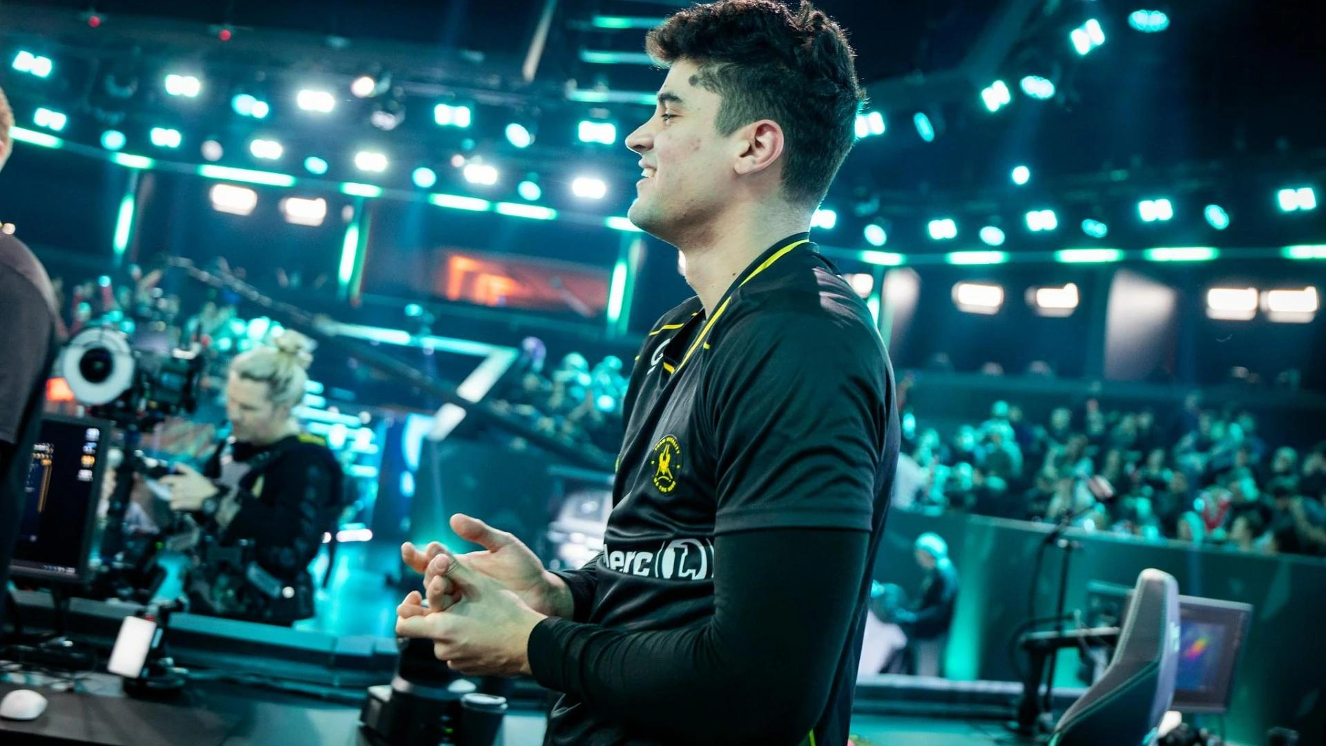 Naak Nako was the MVP of the BO3 against Fnatic. Credit: Wojciech Wandzel/Riot Games