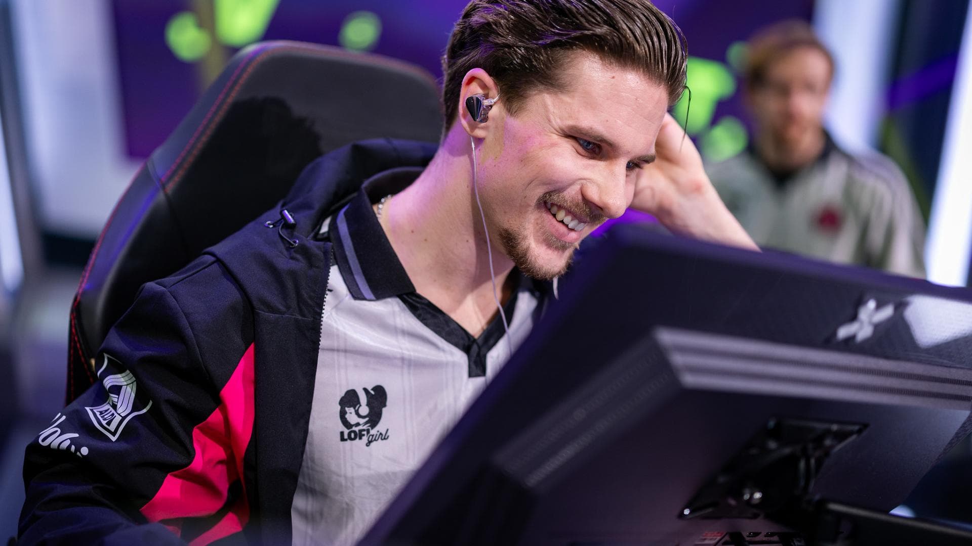 Article background image