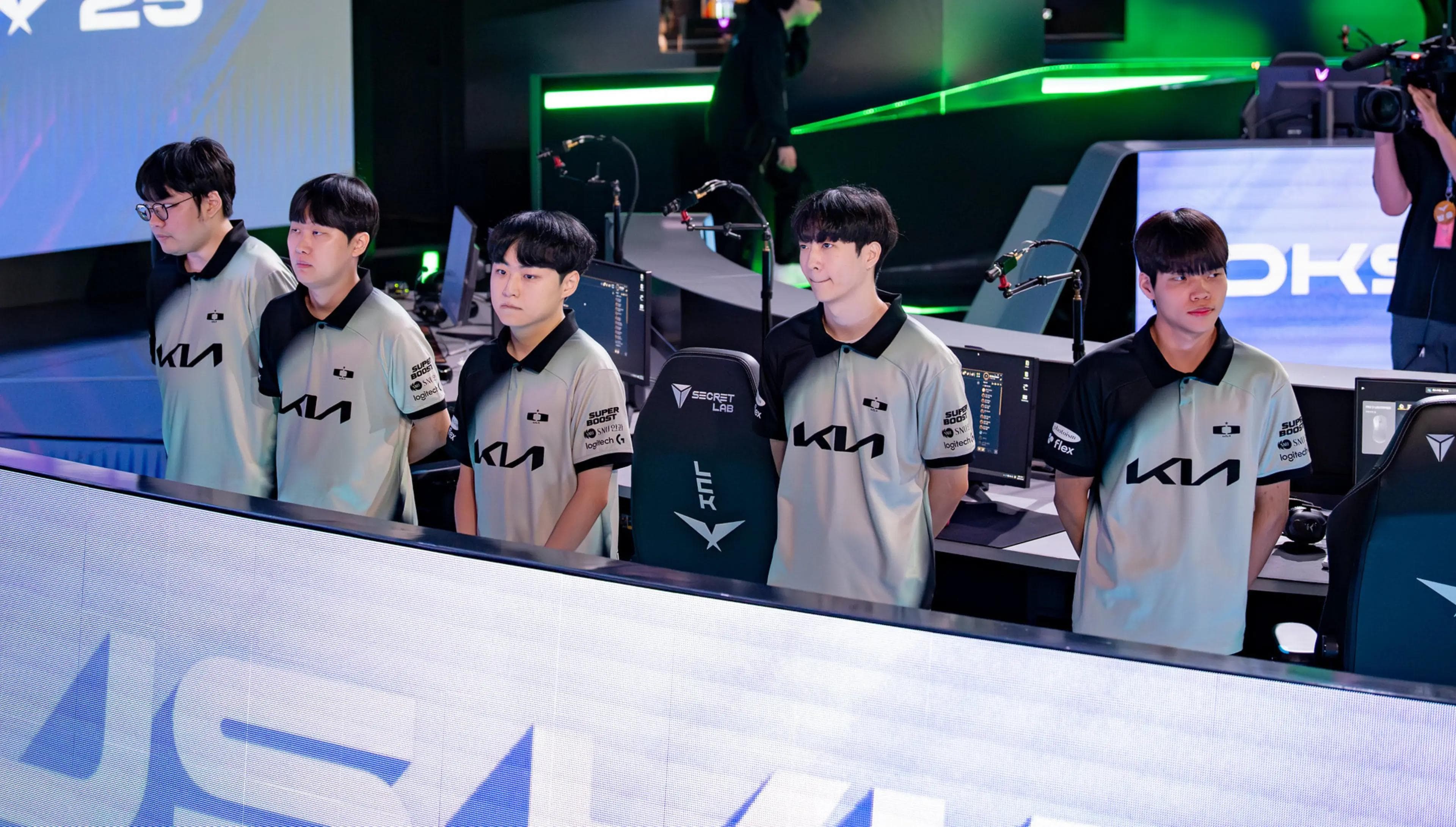 Article background image