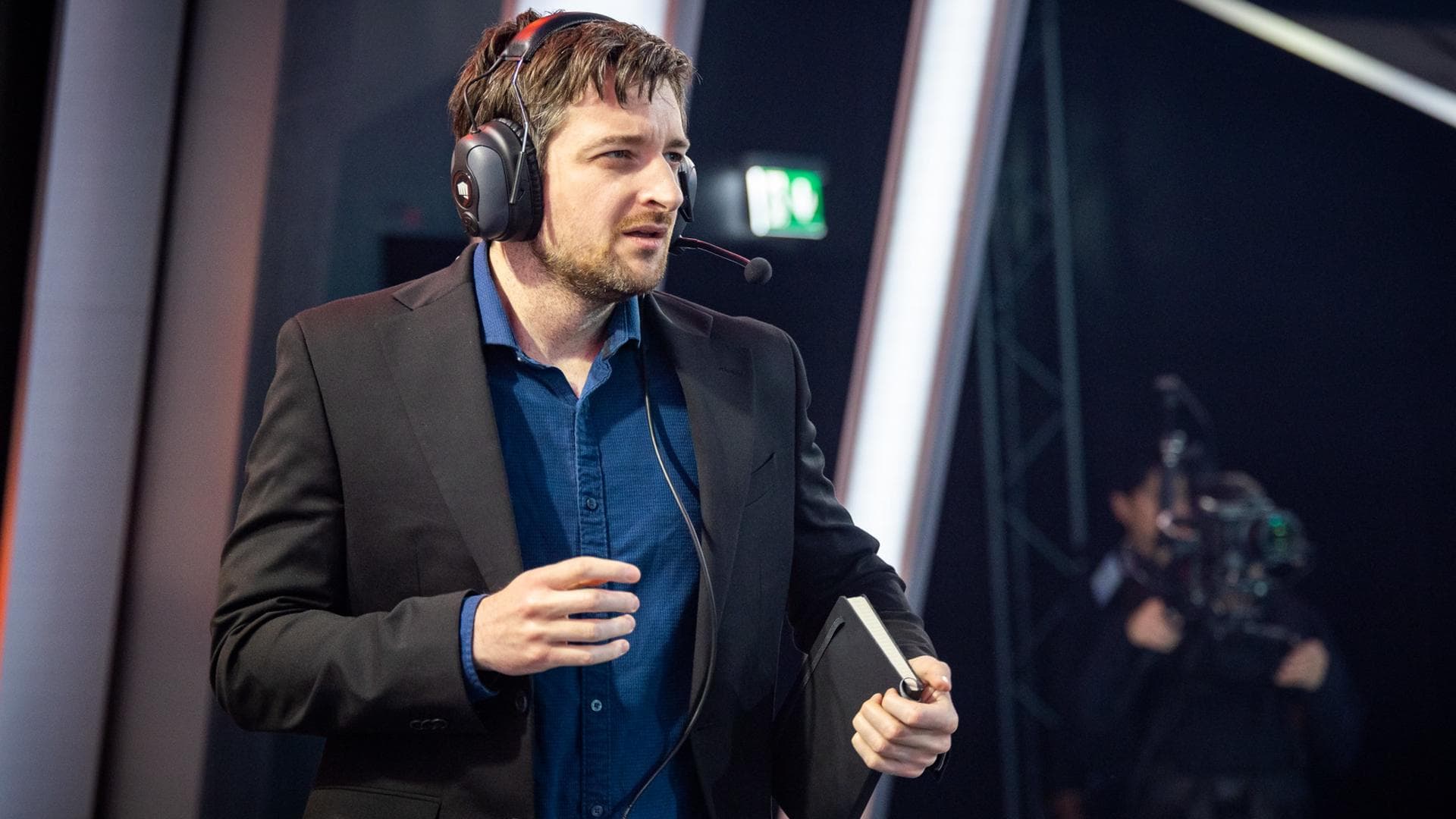 Article background image