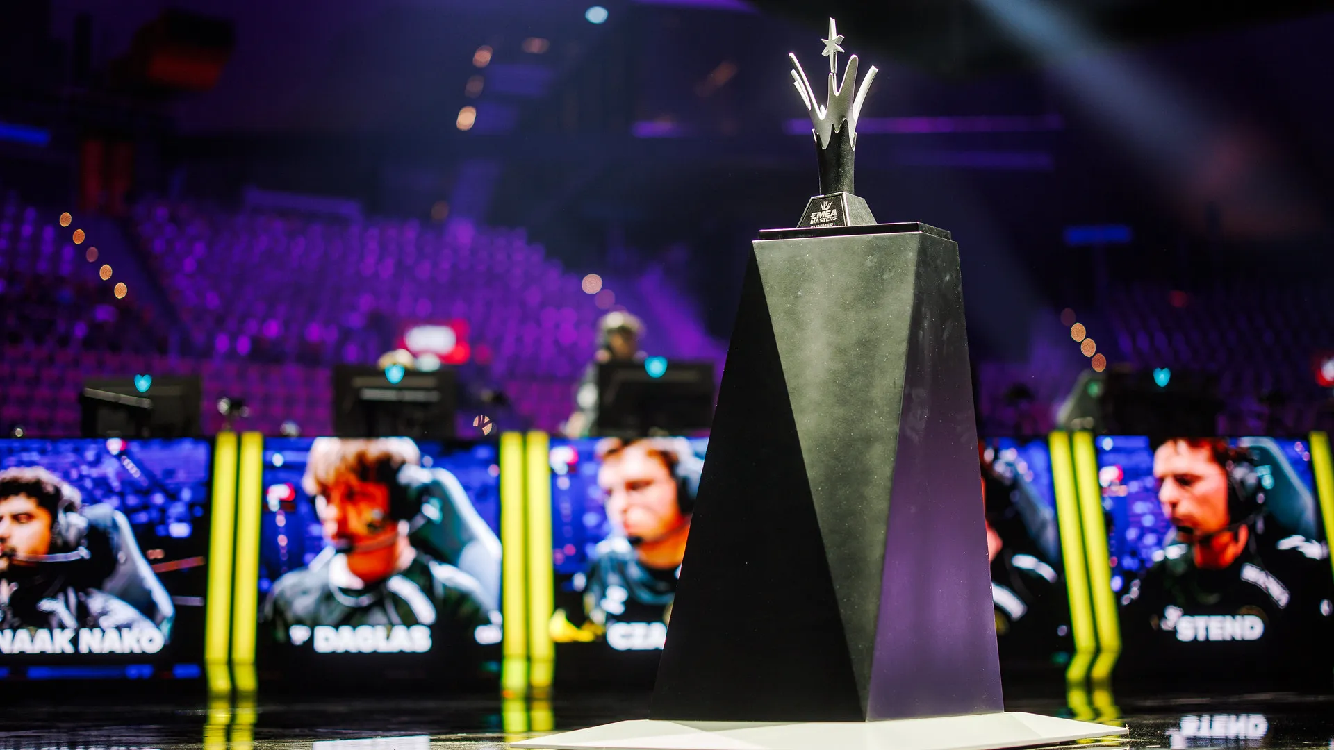 EMEA 2024 Trophy