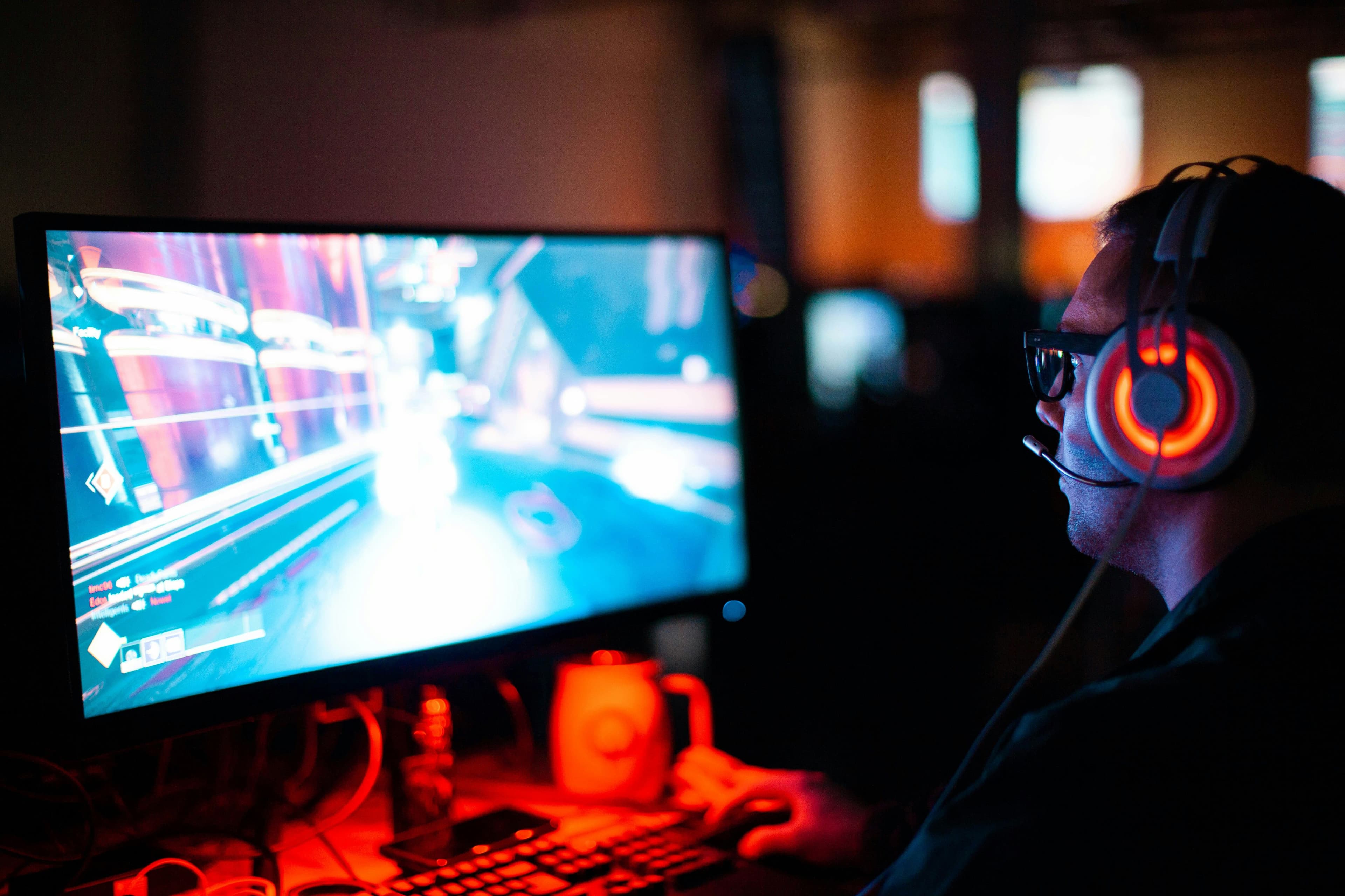 Description: Explore how esports and casino gaming are merging, from esports betting to skill-based games, NFTs, and live-streamed events creating new opportunities for both.