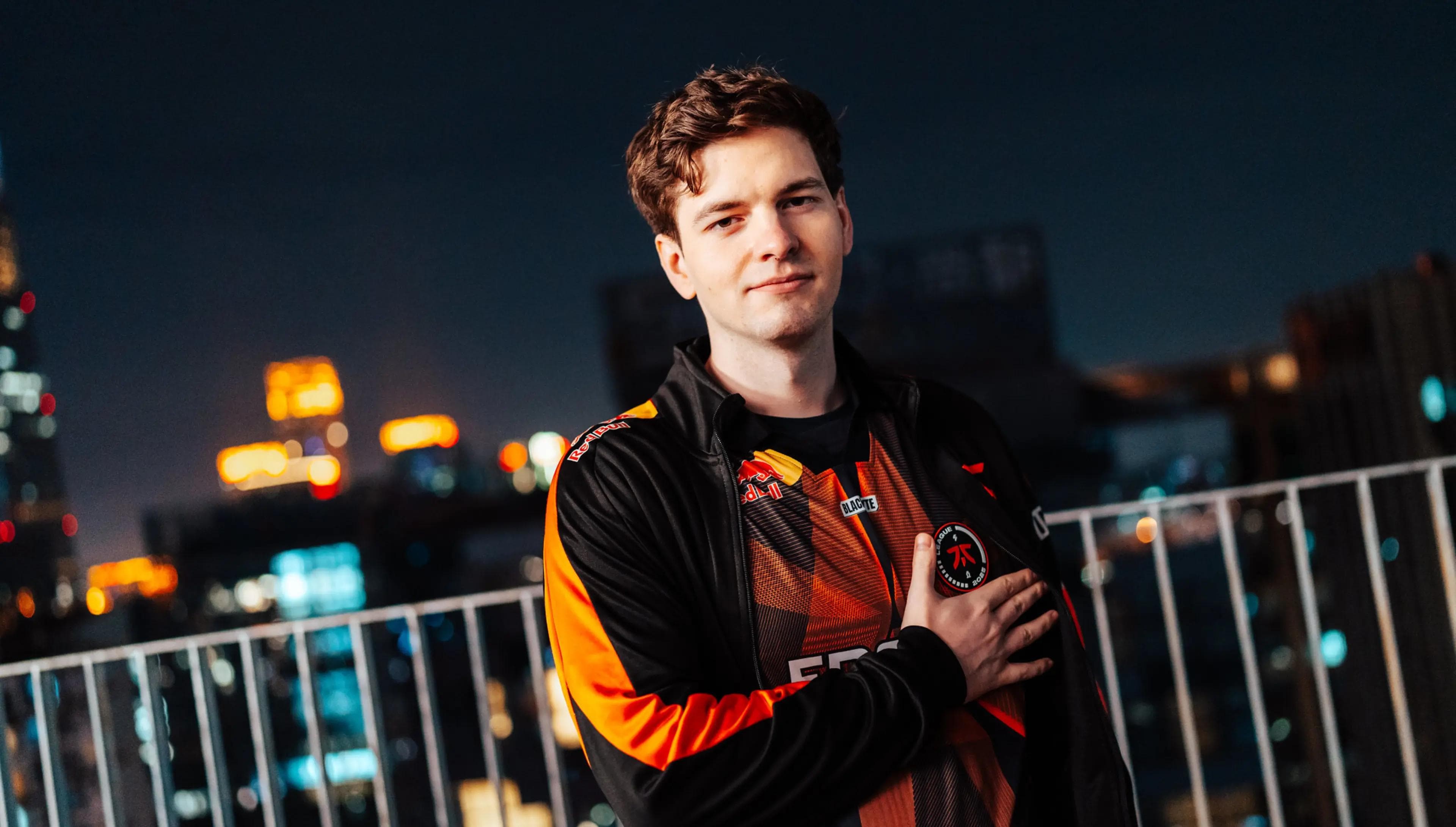 Article background image