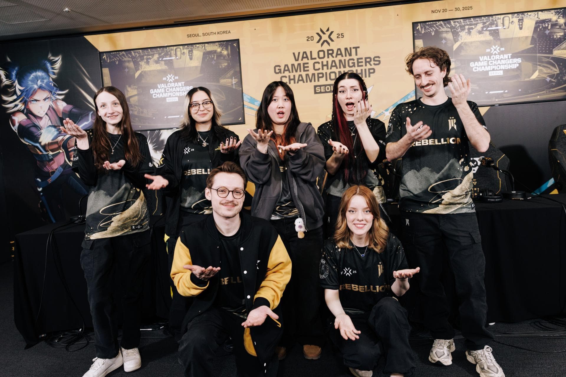 Article background image