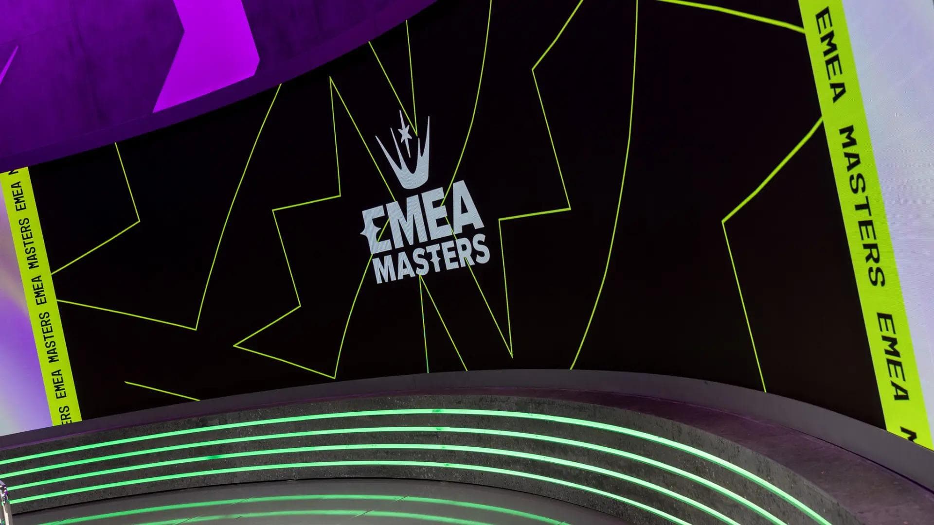 Article background image