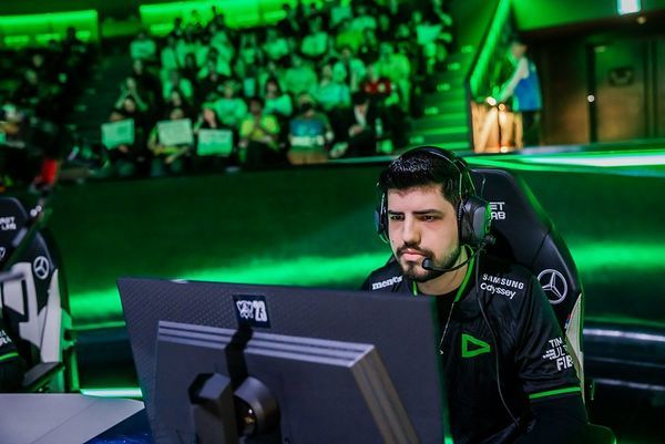 Robo with LOUD in the Worlds 2023