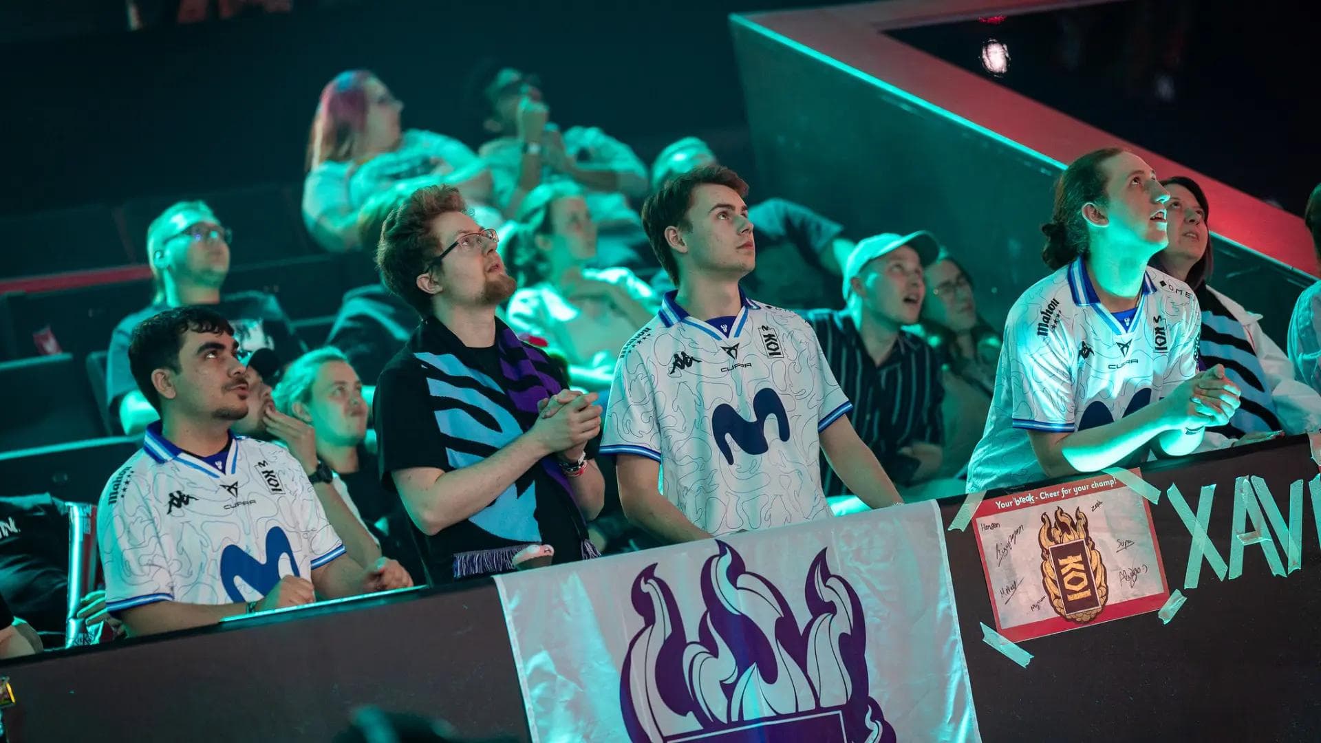 Article background image