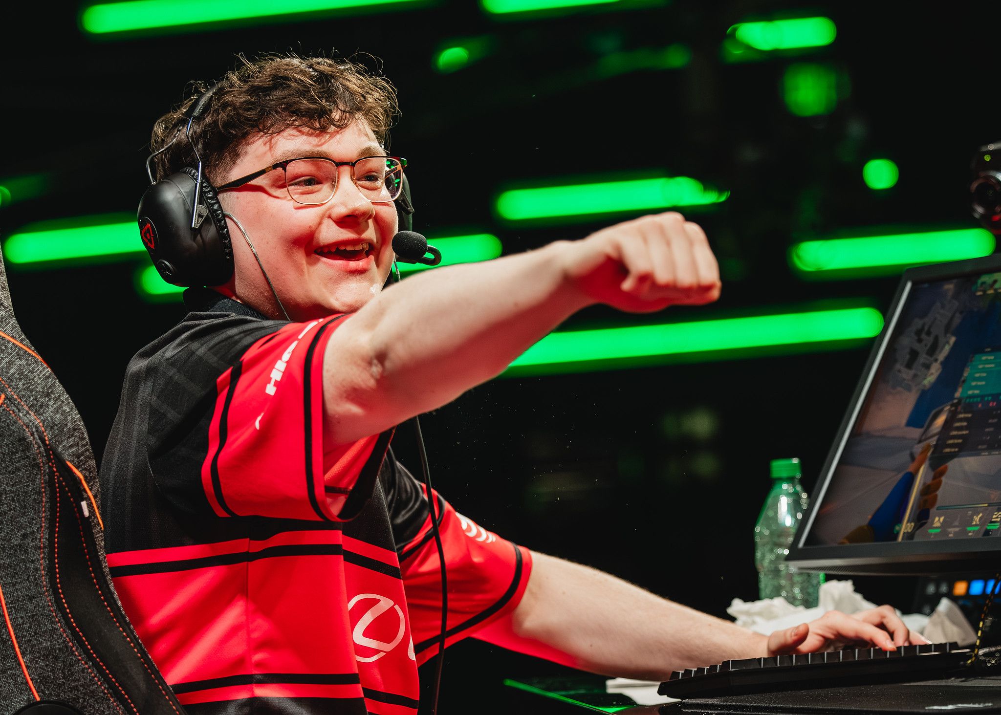 Timotino and 100 Thieves qualified for EWC semifinals. Credit: Colin Young-Wolff/Riot Games