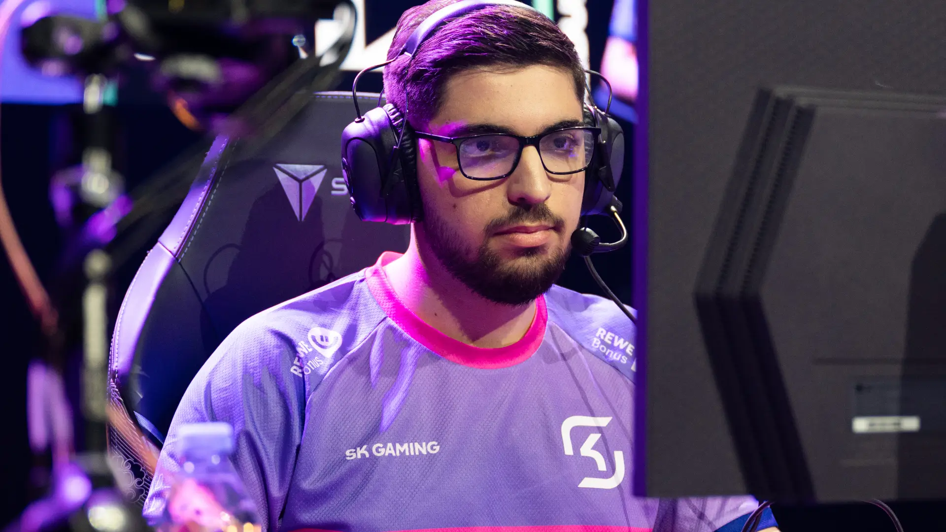 Mehdi "Boukada" Lahlou, jungler of SK Gaming in Évry during the 2025 LEC Spring Season.