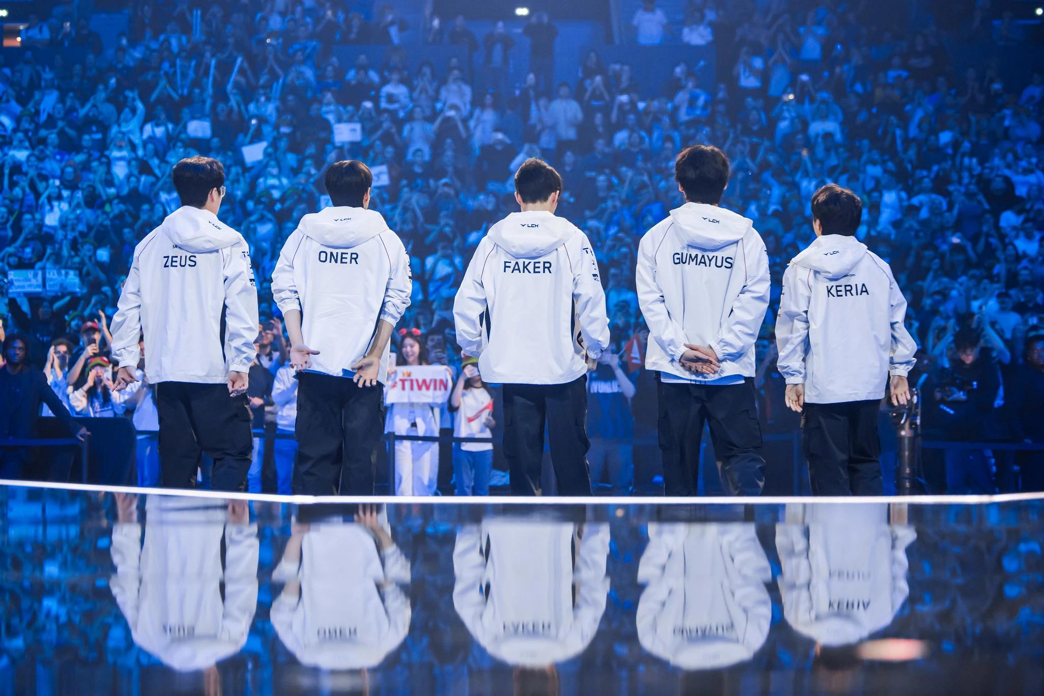 T1 after their win against Top Esports in Paris