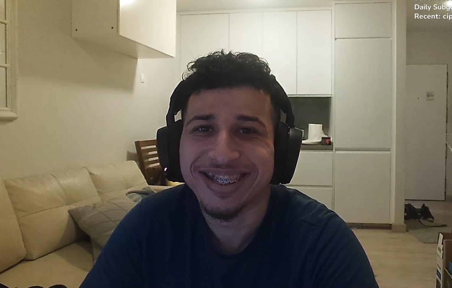 Article background image