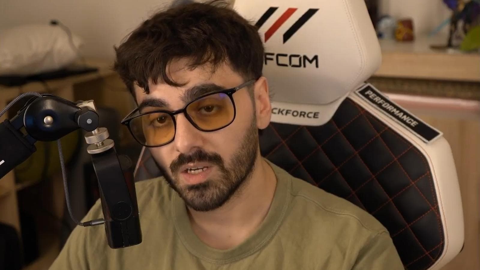 Article background image