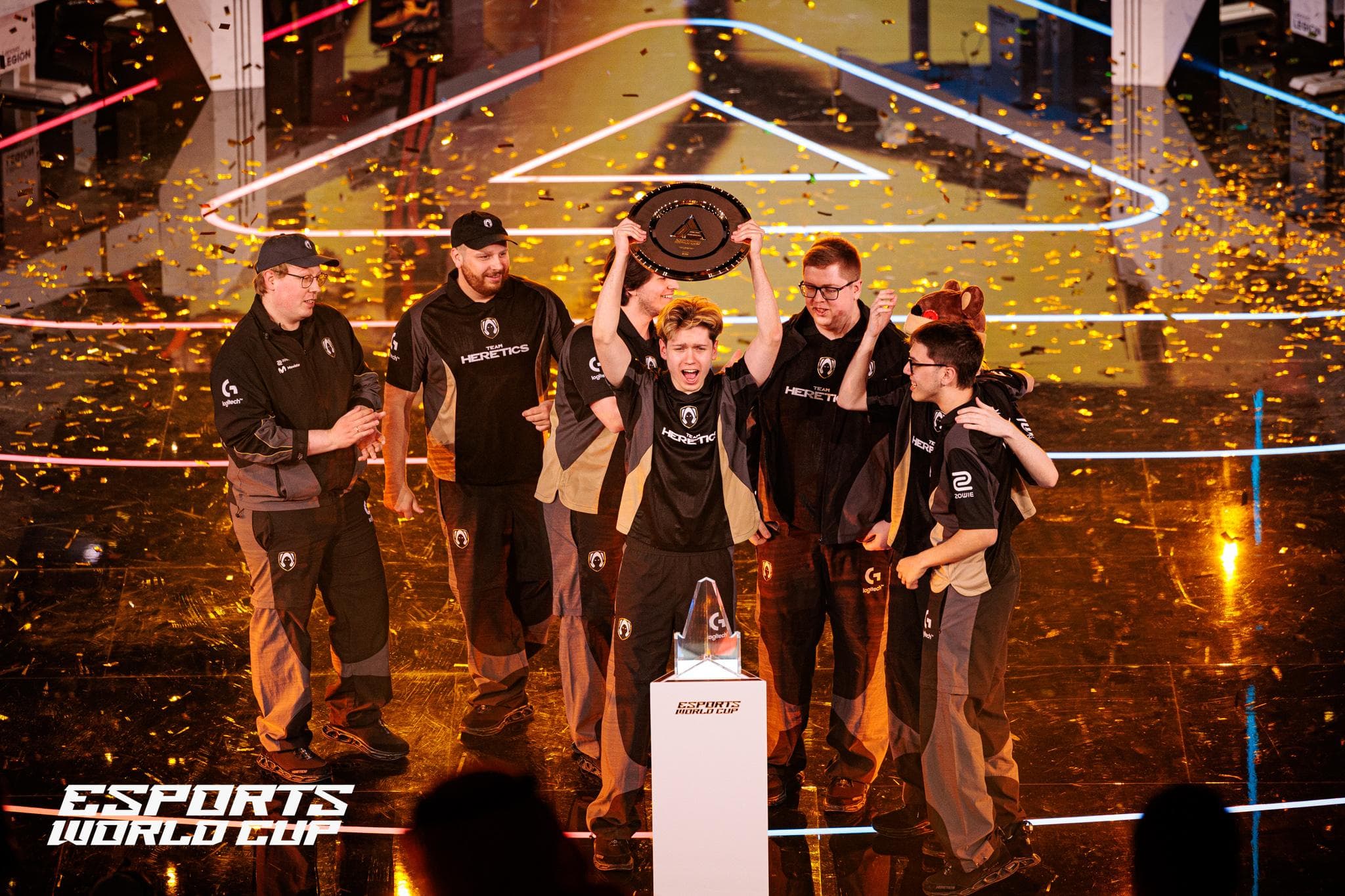 Article background image