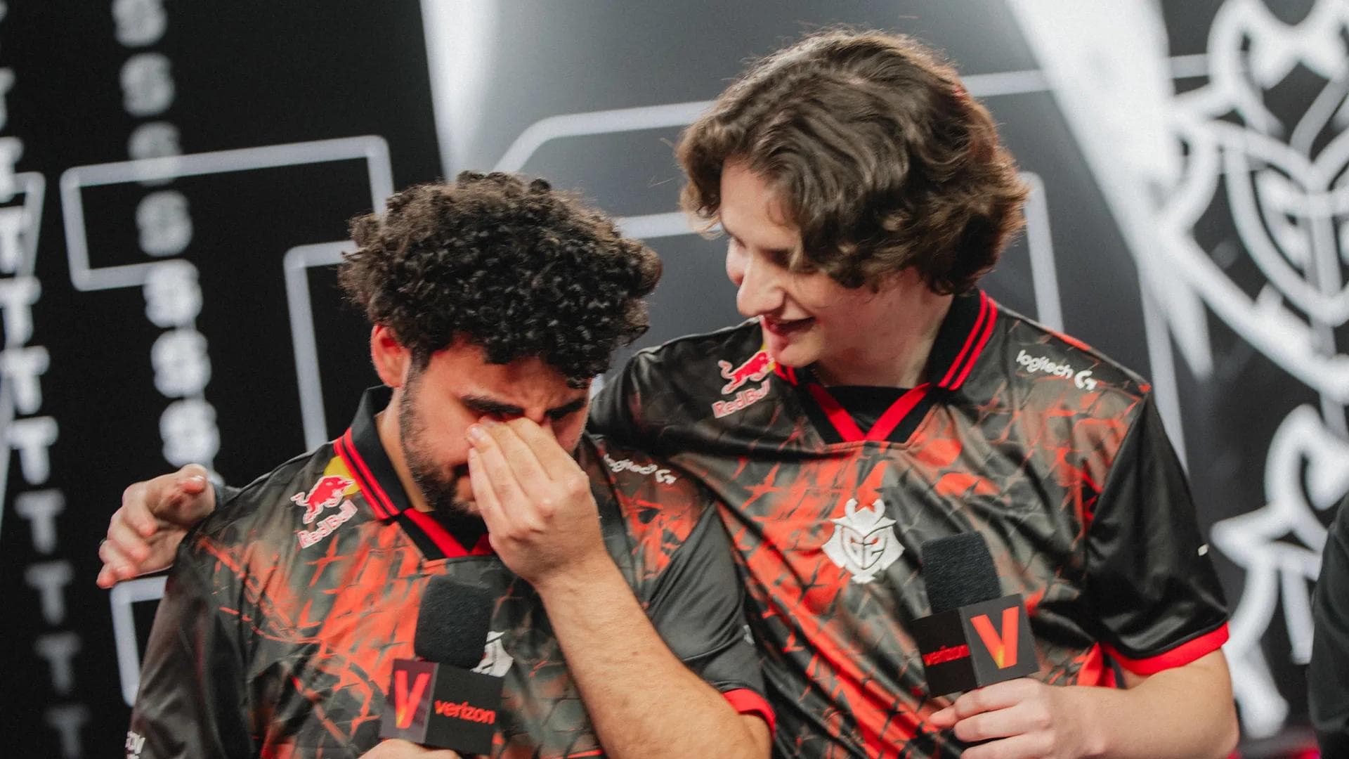 Article background image