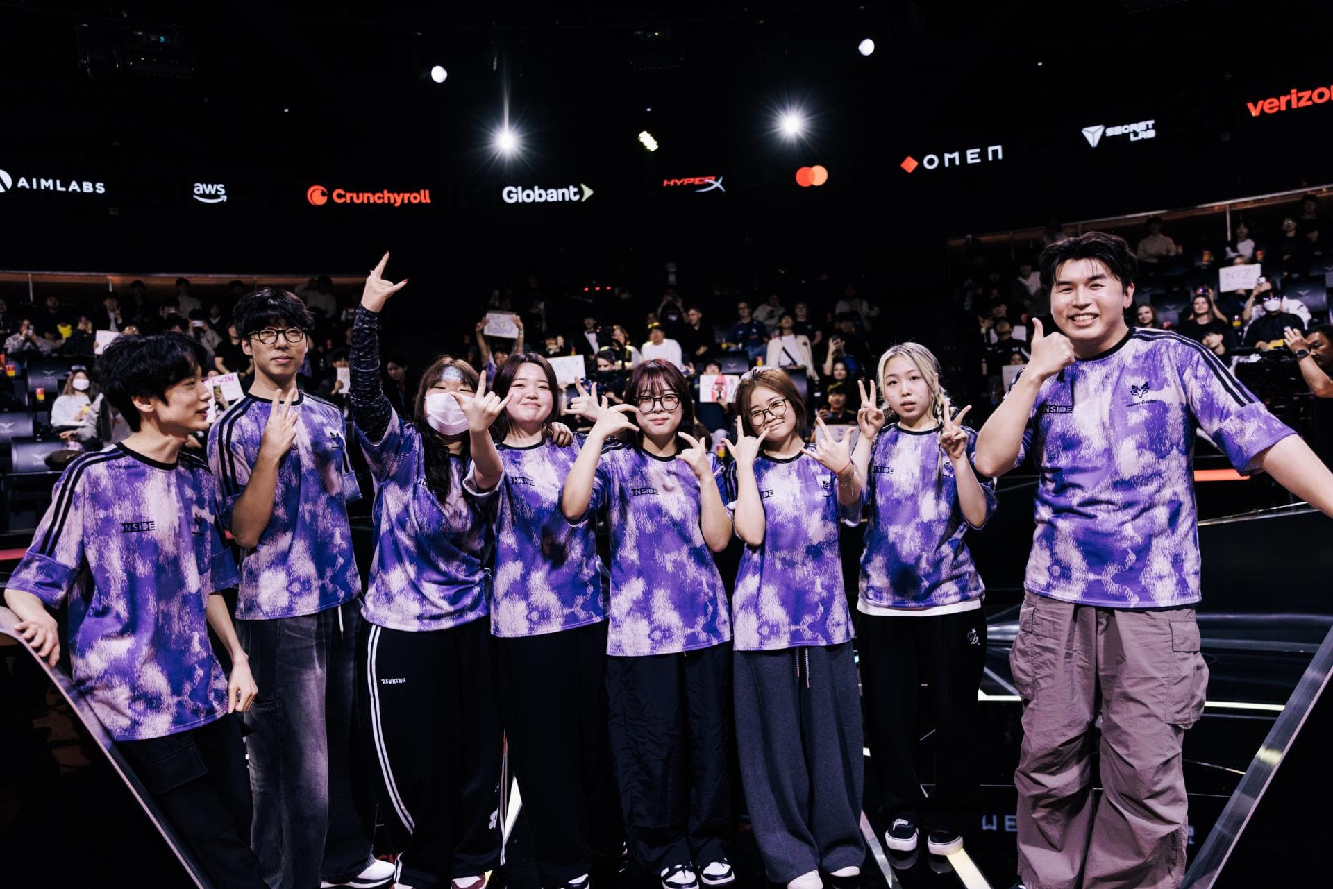 Article background image