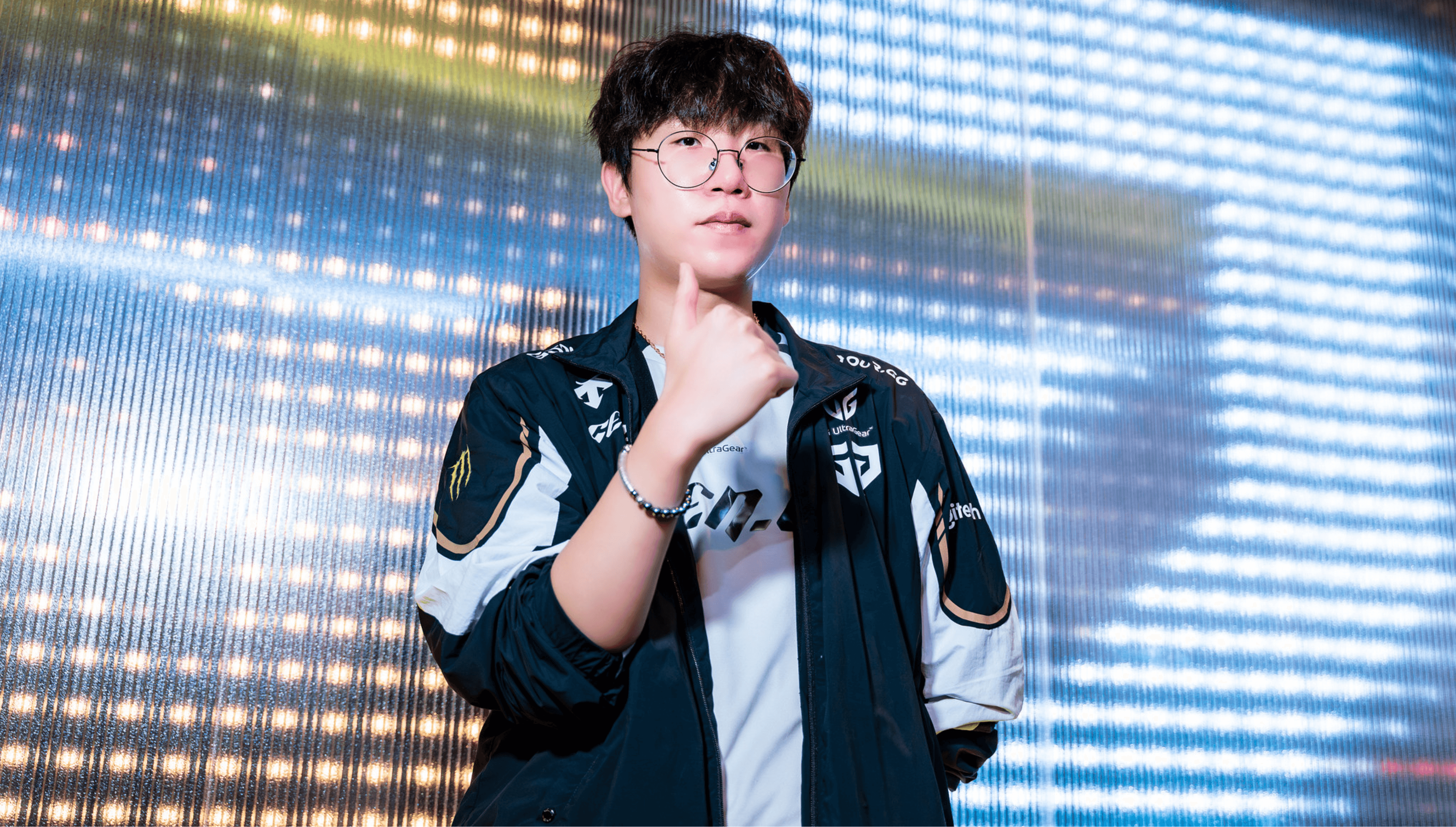 Article background image