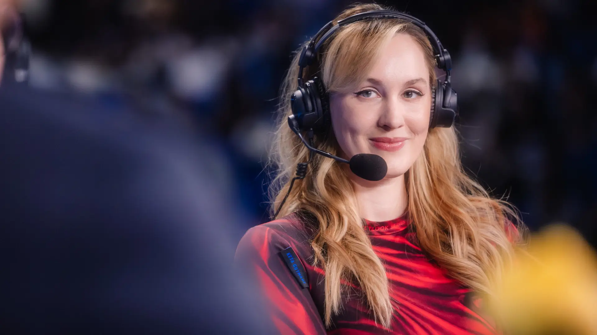 Eefje "Sjokz" Depoortere, host and analyst at Worlds 2025 for Riot Games.