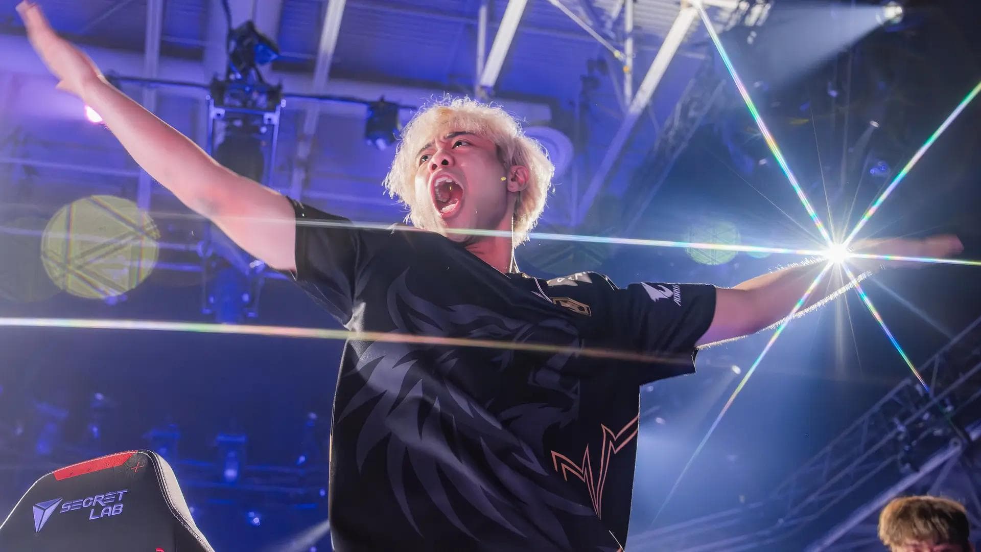 Article background image