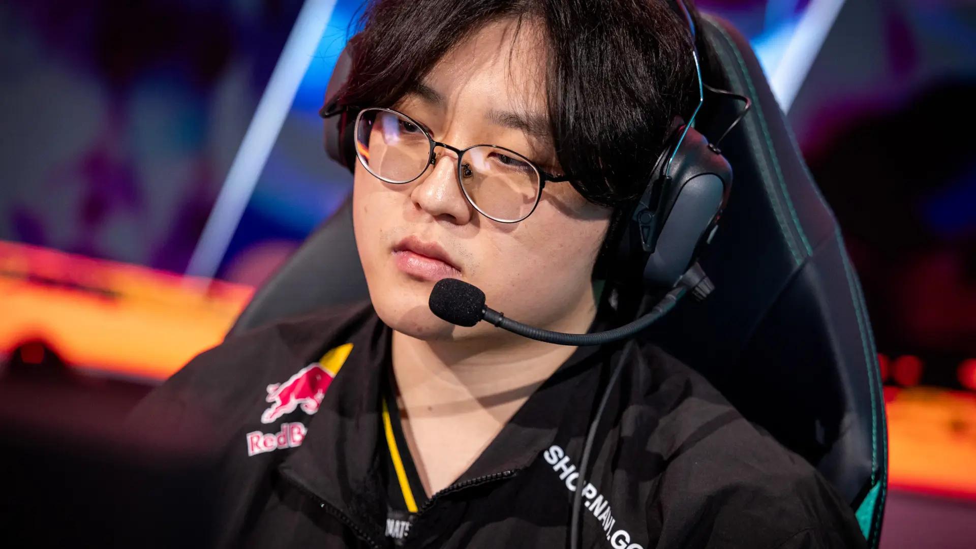 Lee "SamD" Jae-hoon, AD Carry of NAVI in the 2026 LEC Versus. Photo Credit: Wojciech Wandzel/Riot Games