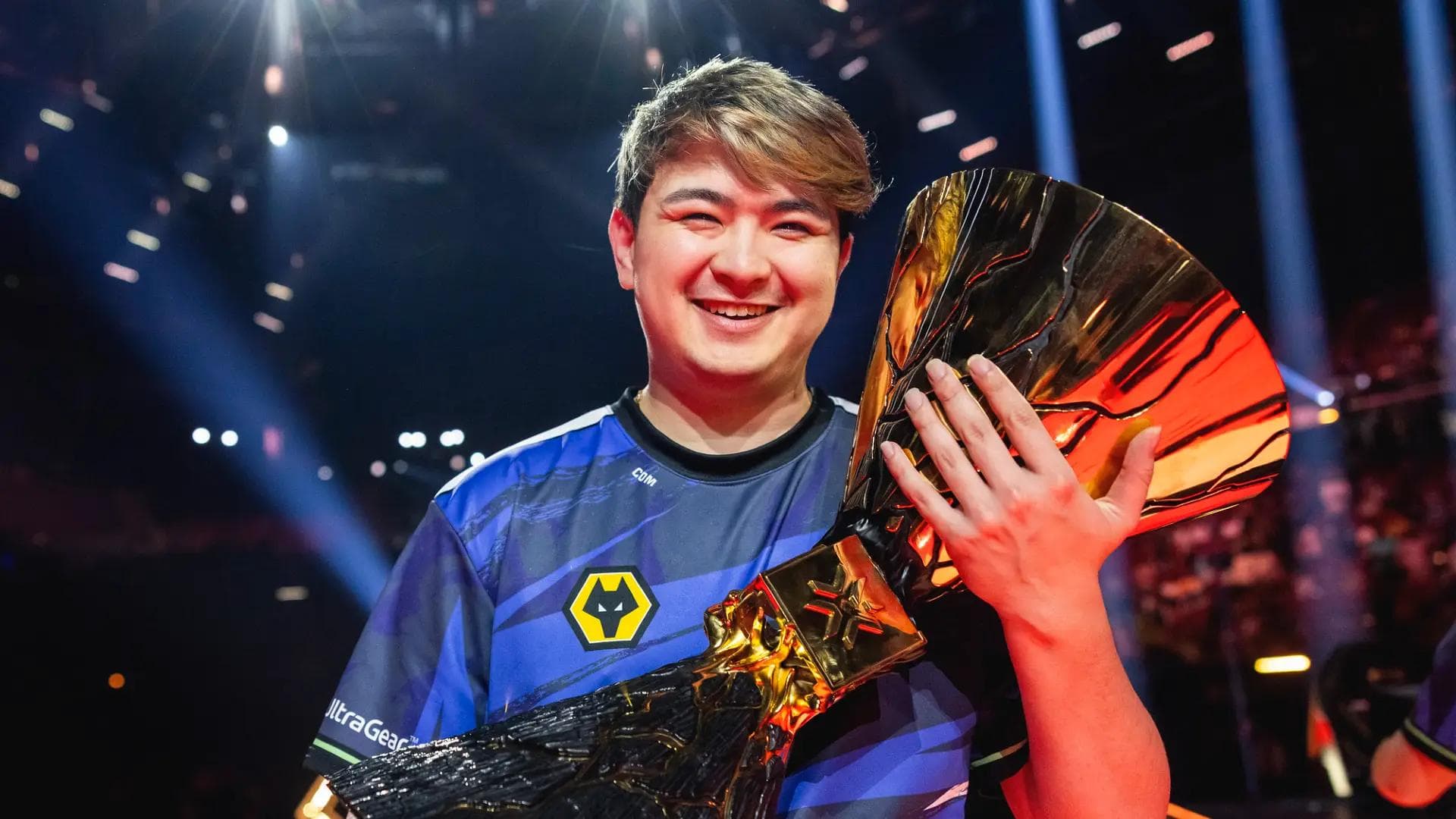 Article background image