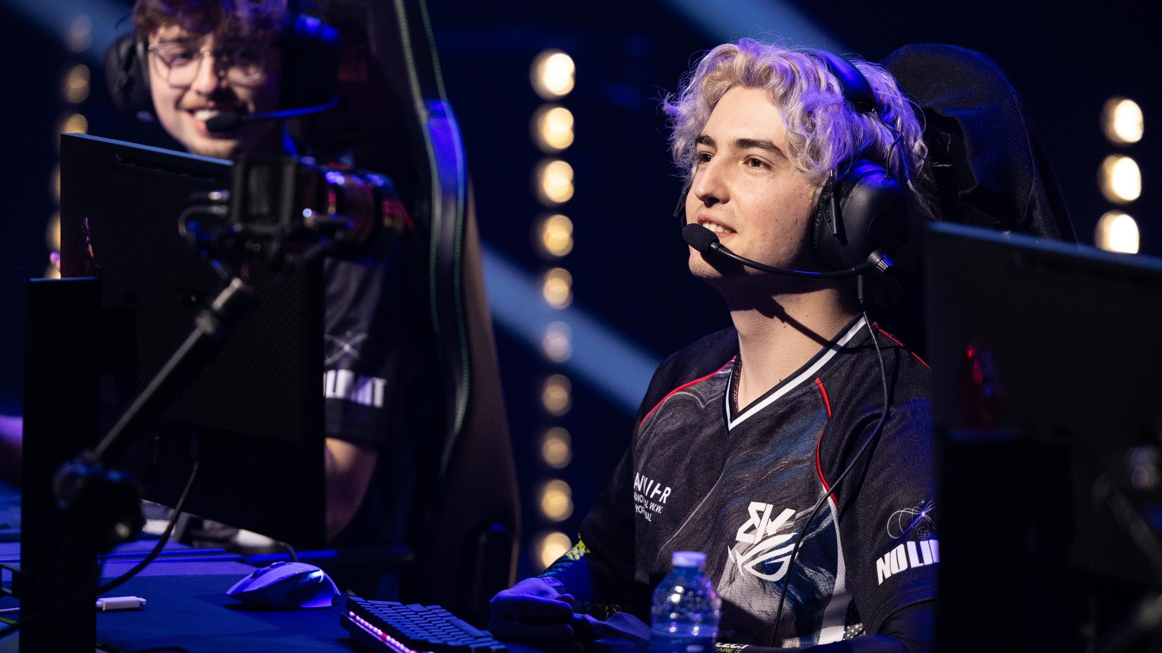 Article background image