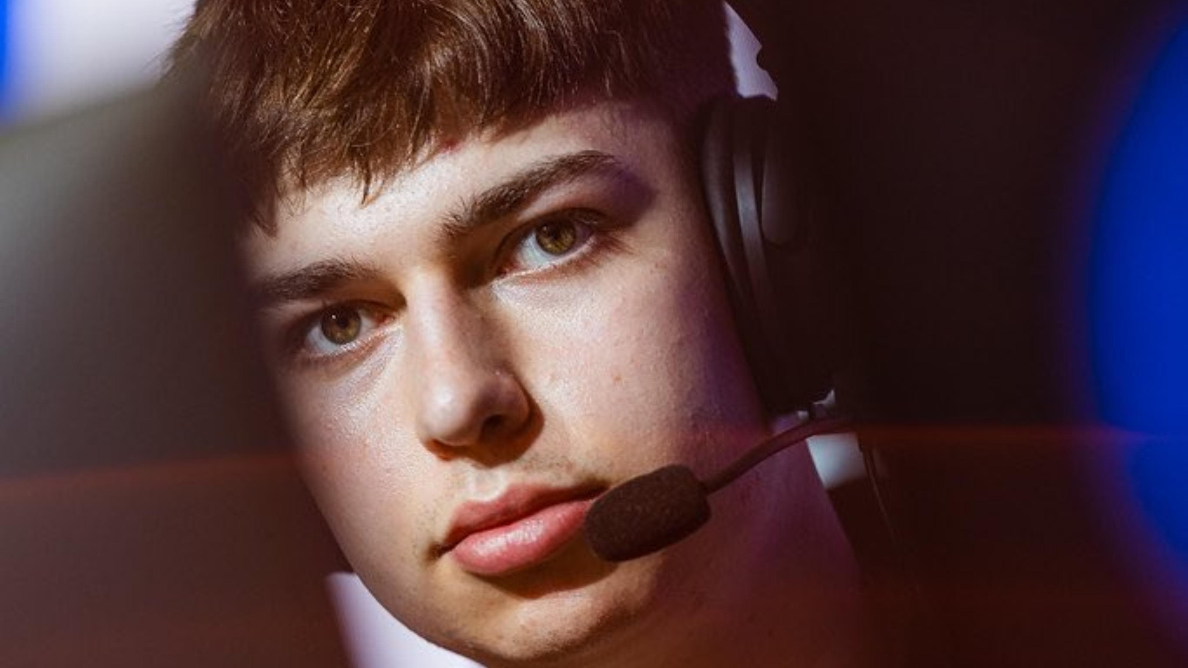 Article background image