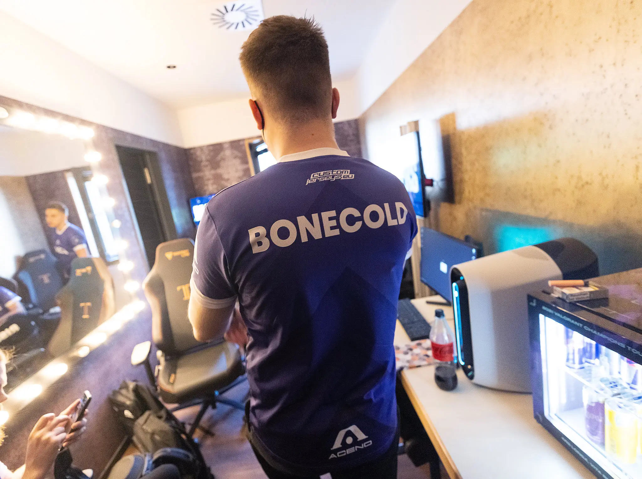 BONECOLD announce his retirement
