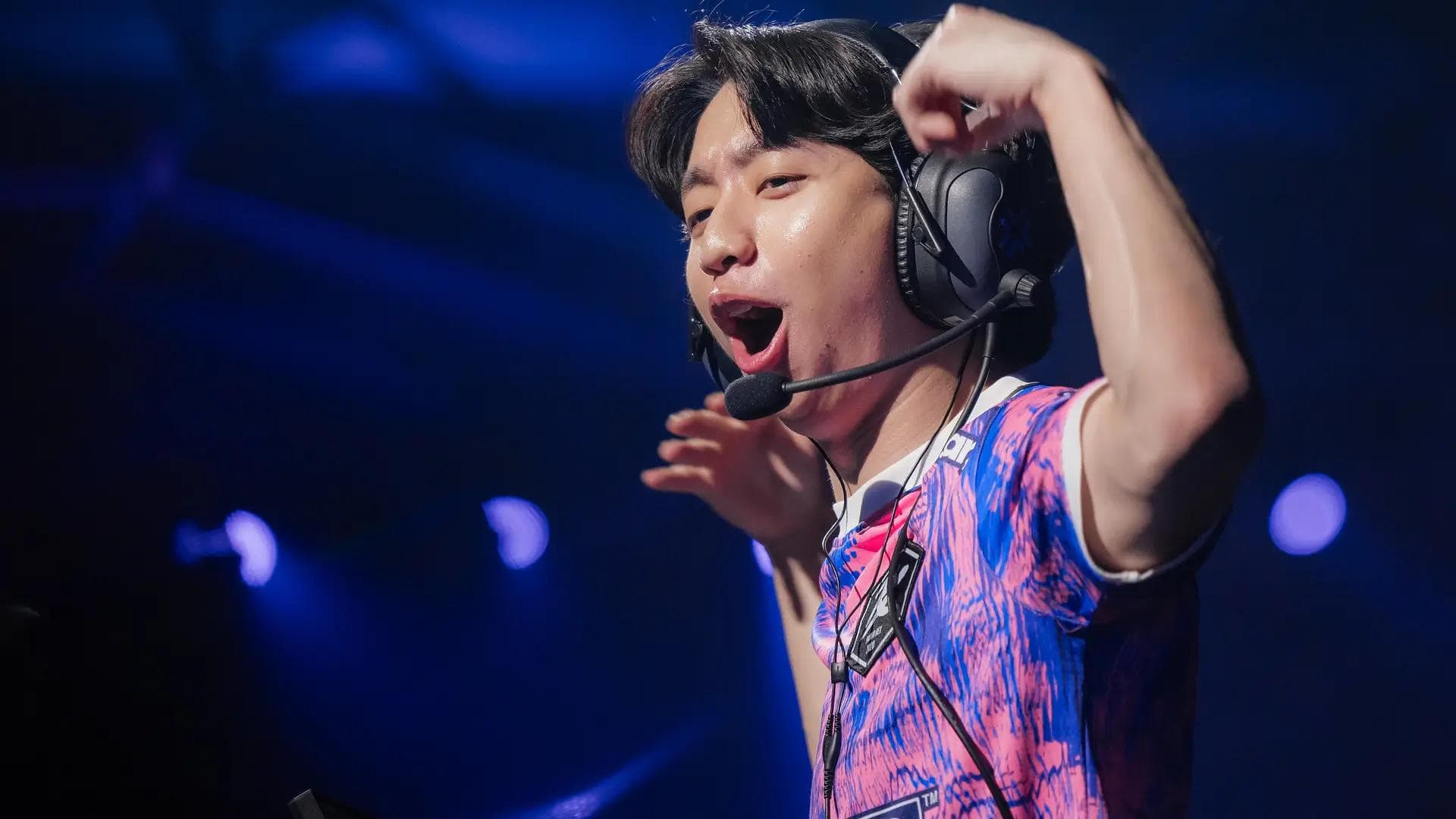 Article background image