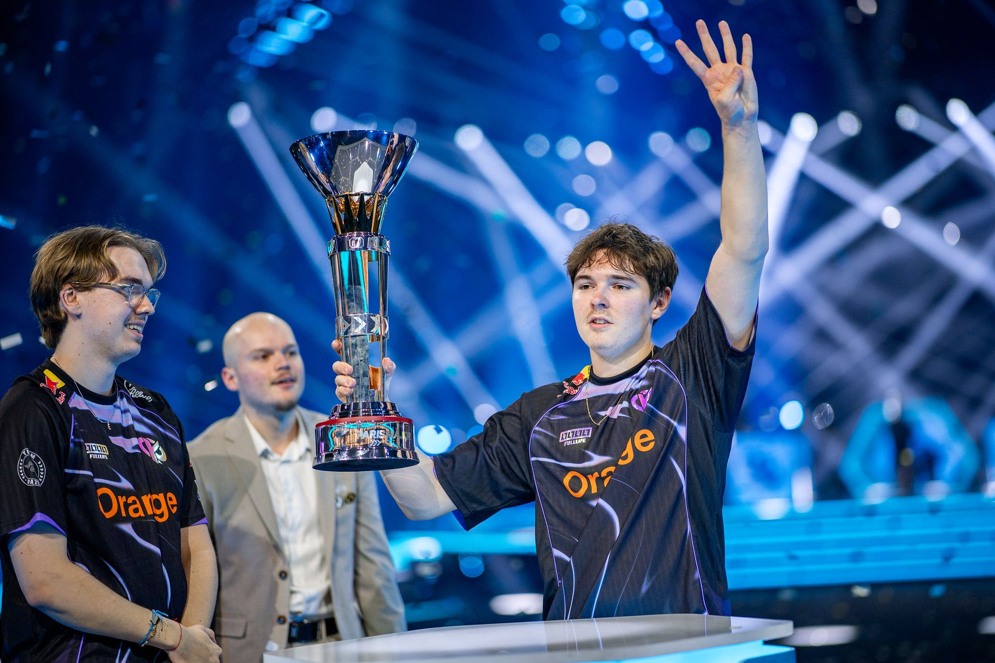Vatira on Paris Major Stage. Credit: Michal Konkol