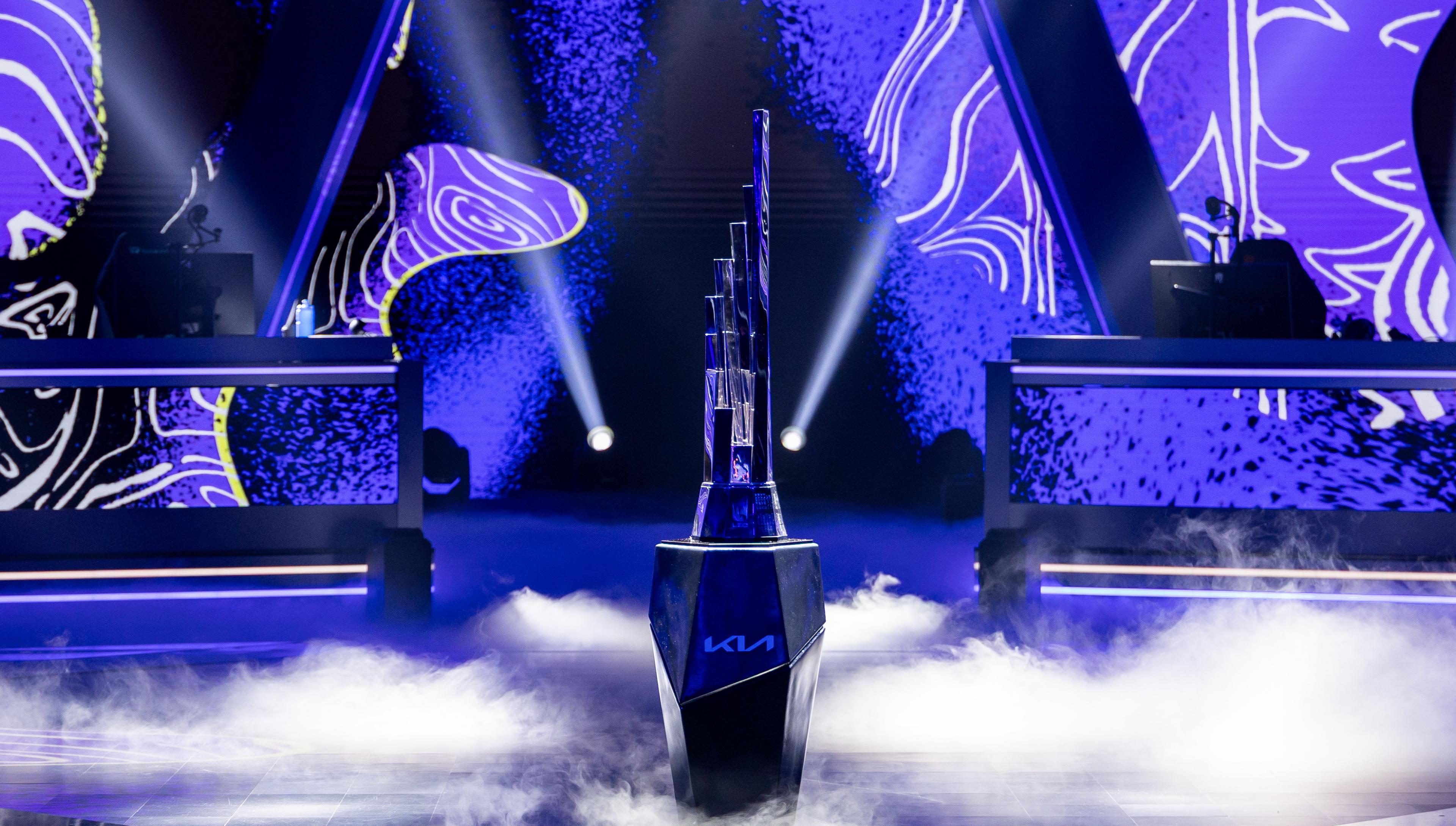 Fnatic could miss out on Worlds for the 10th year in a row. Credit: Wojciech Wandzel/Riot Games