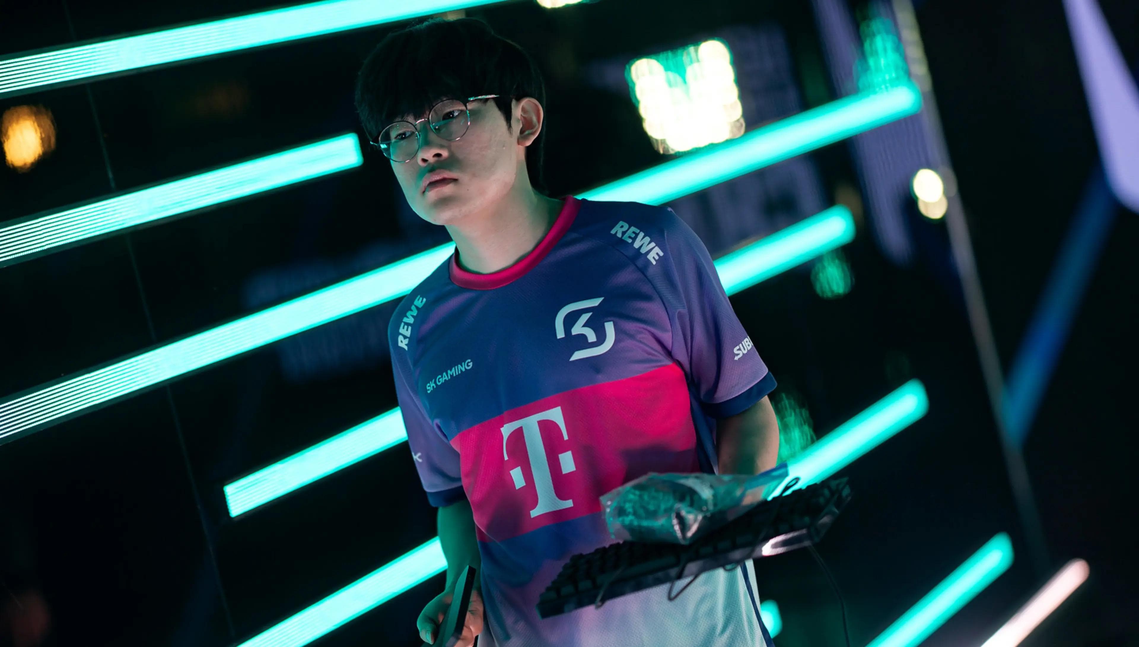 Article background image