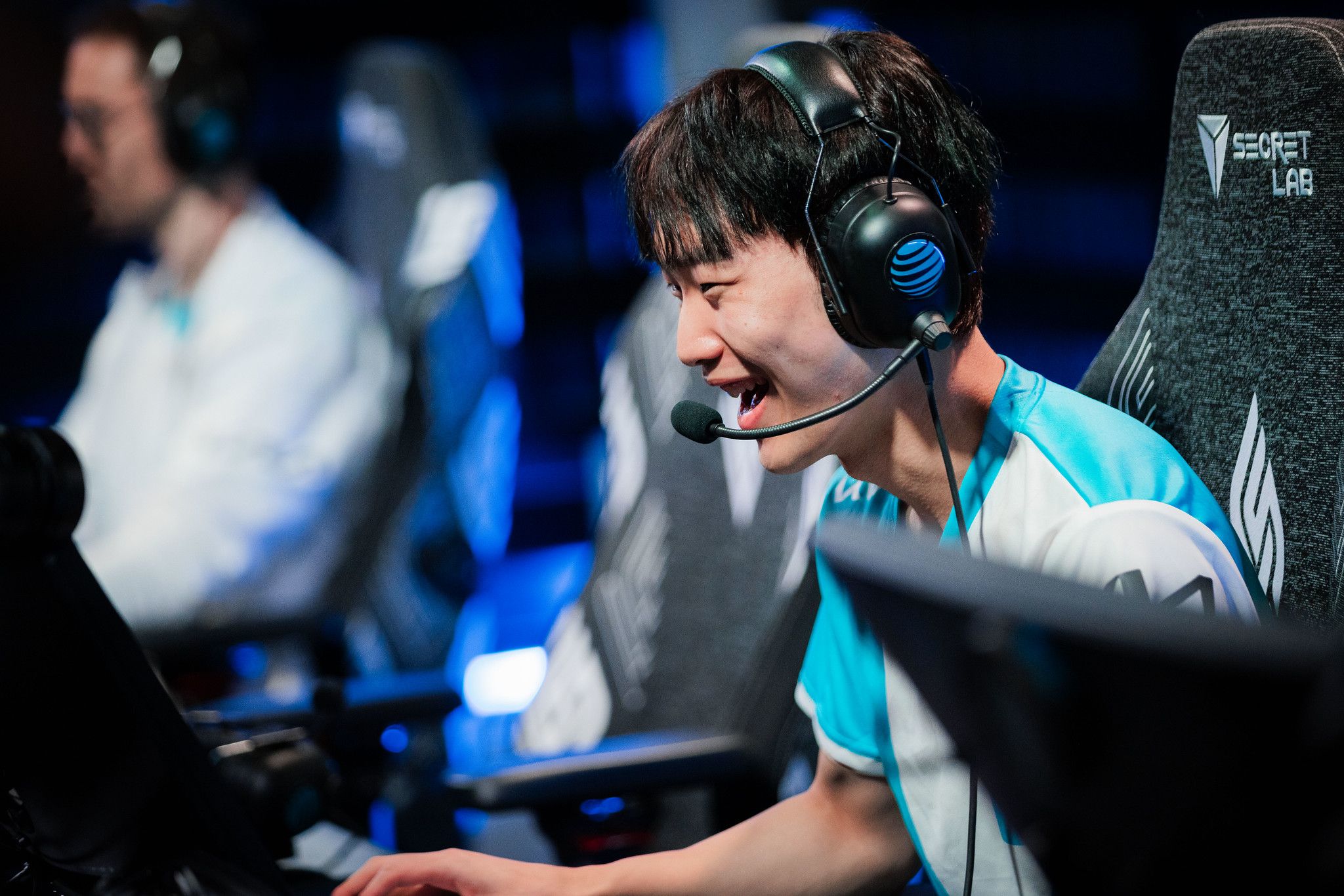 Loki enjoying a match at the LCS stage | Photo Credit: Riot Games