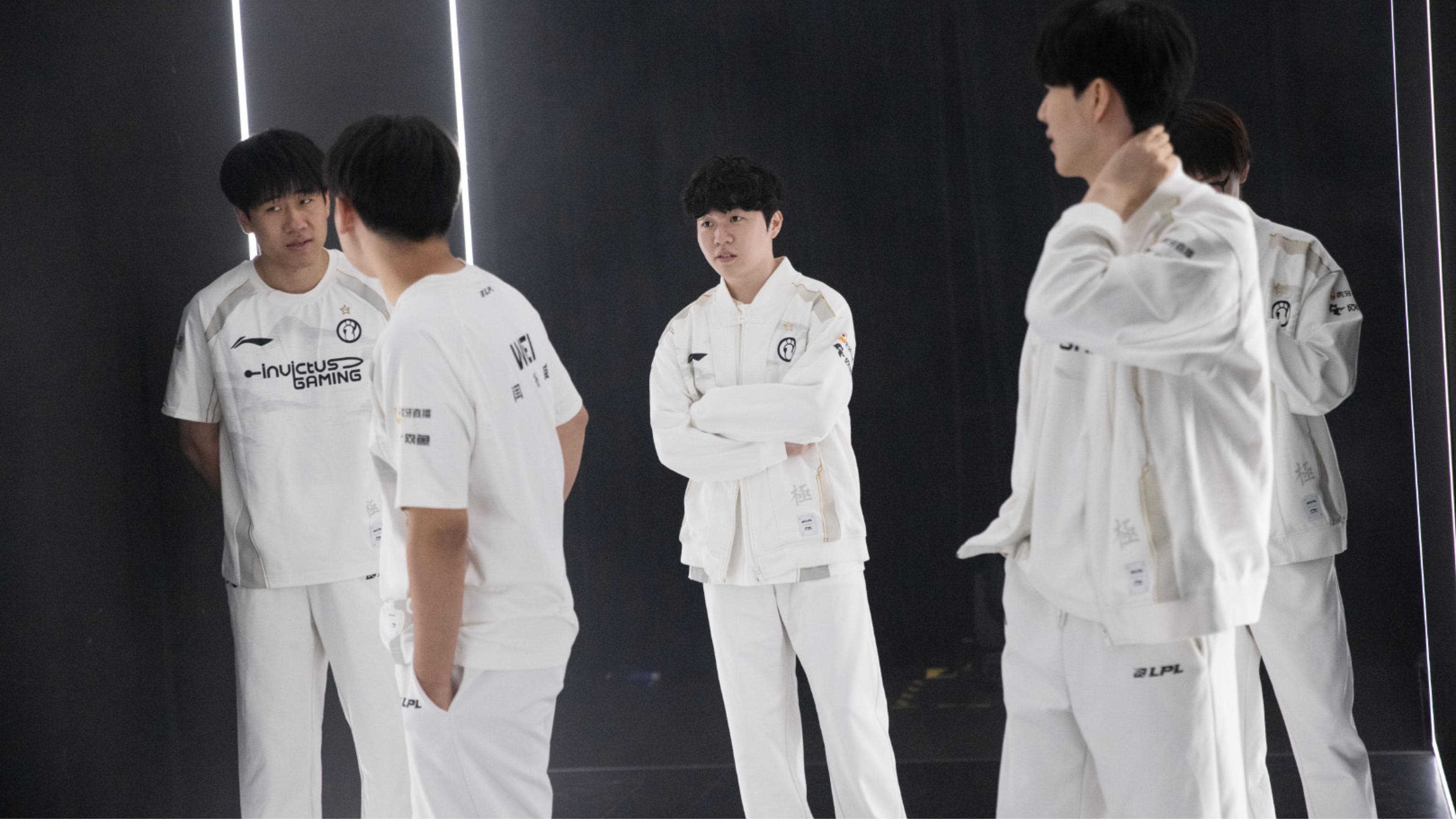 Article background image